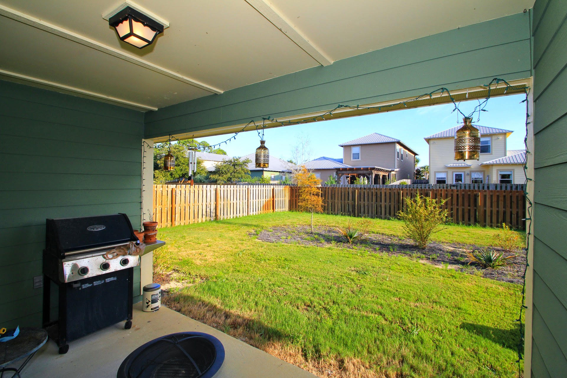 EAGLE BAY - Residential