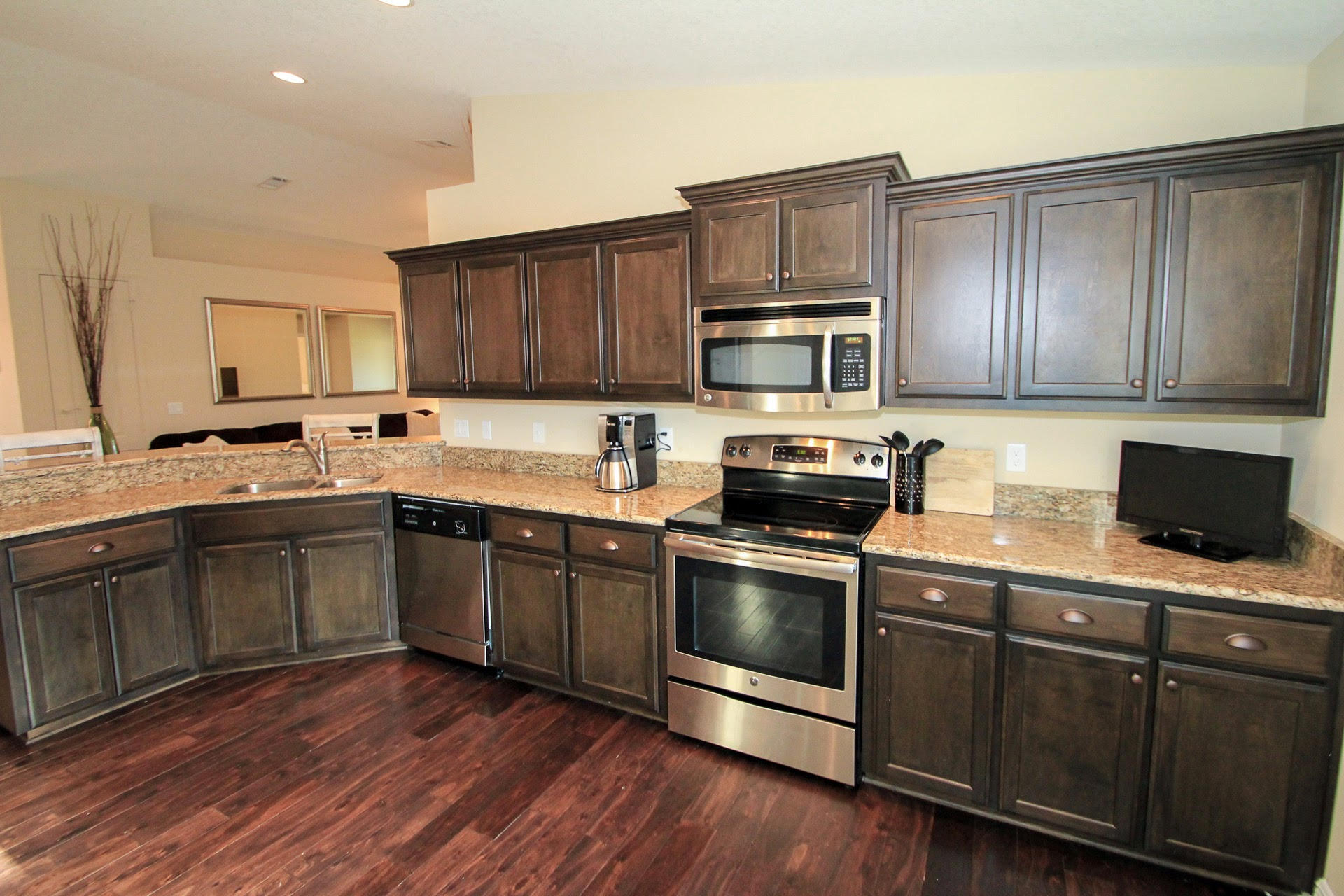 EAGLE BAY - Residential