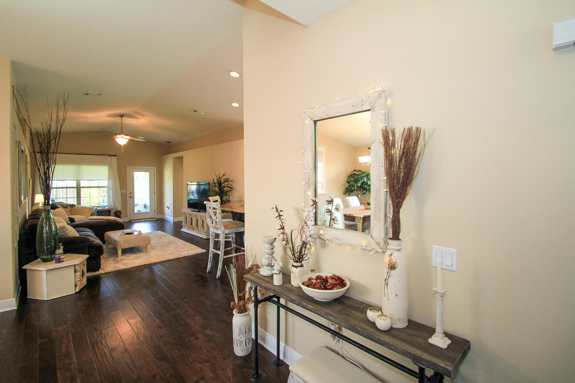 EAGLE BAY - Residential