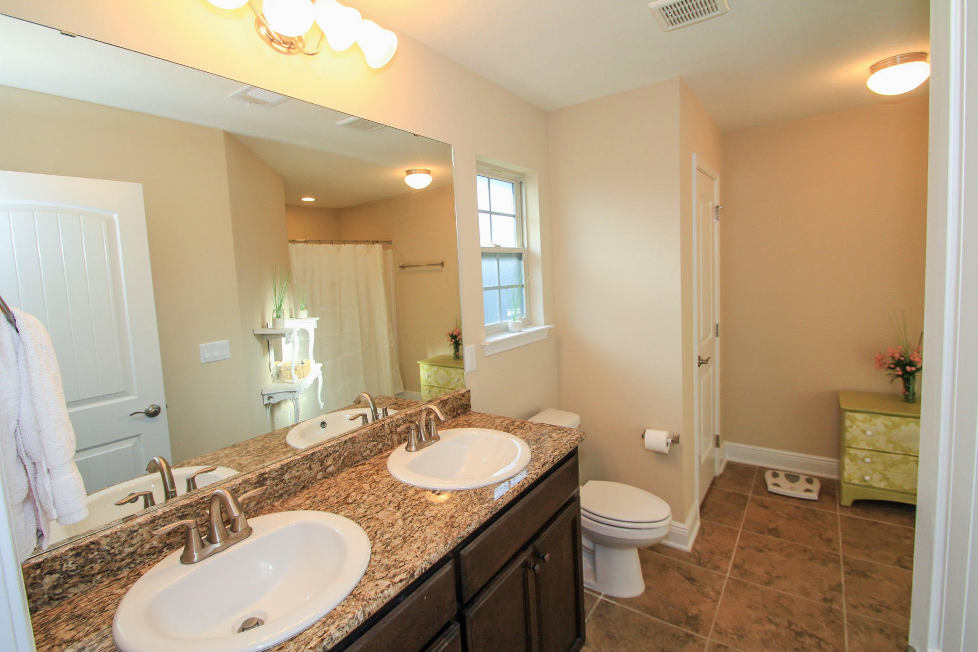 EAGLE BAY - Residential