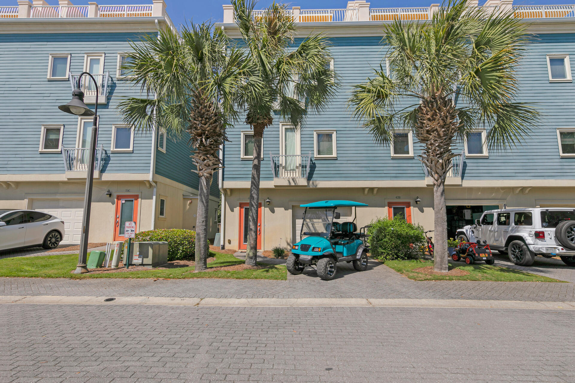 COASTAL DUNES - Residential
