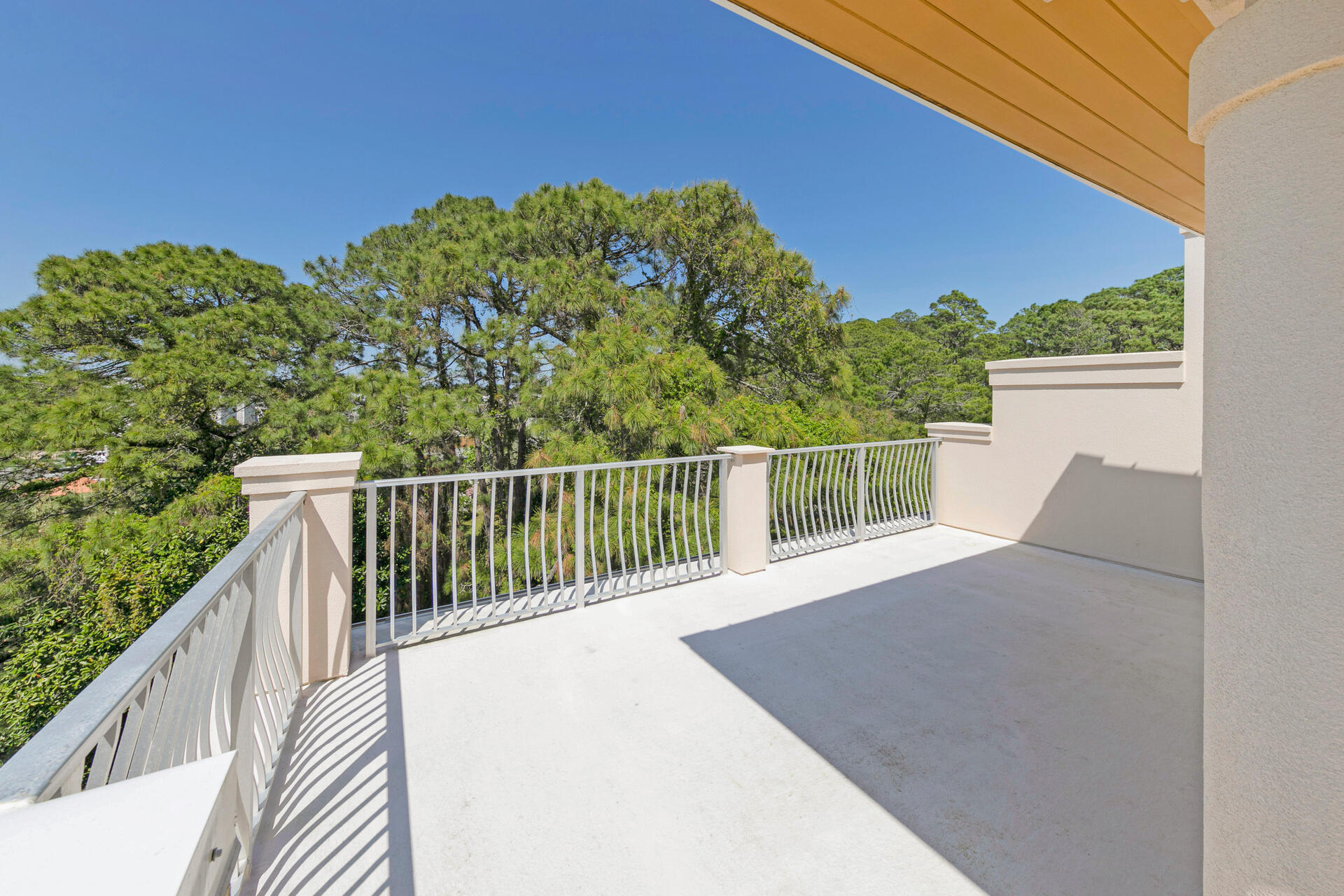 COASTAL DUNES - Residential