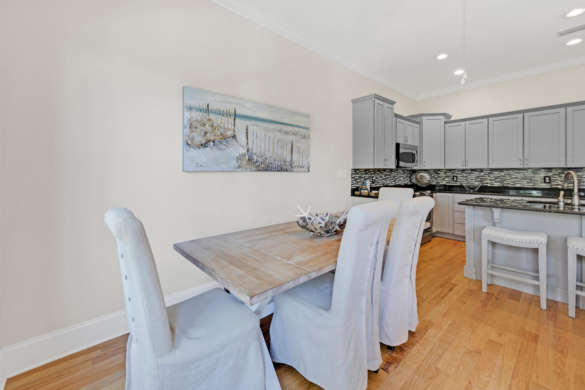 COASTAL DUNES - Residential