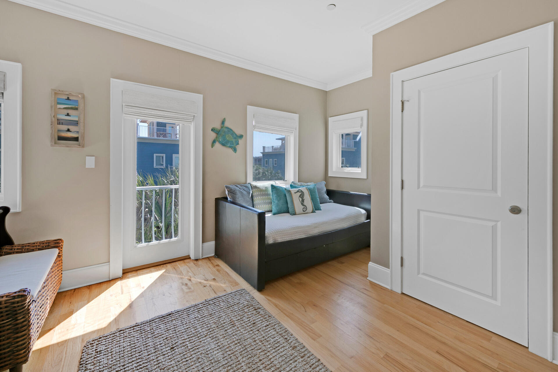 COASTAL DUNES - Residential