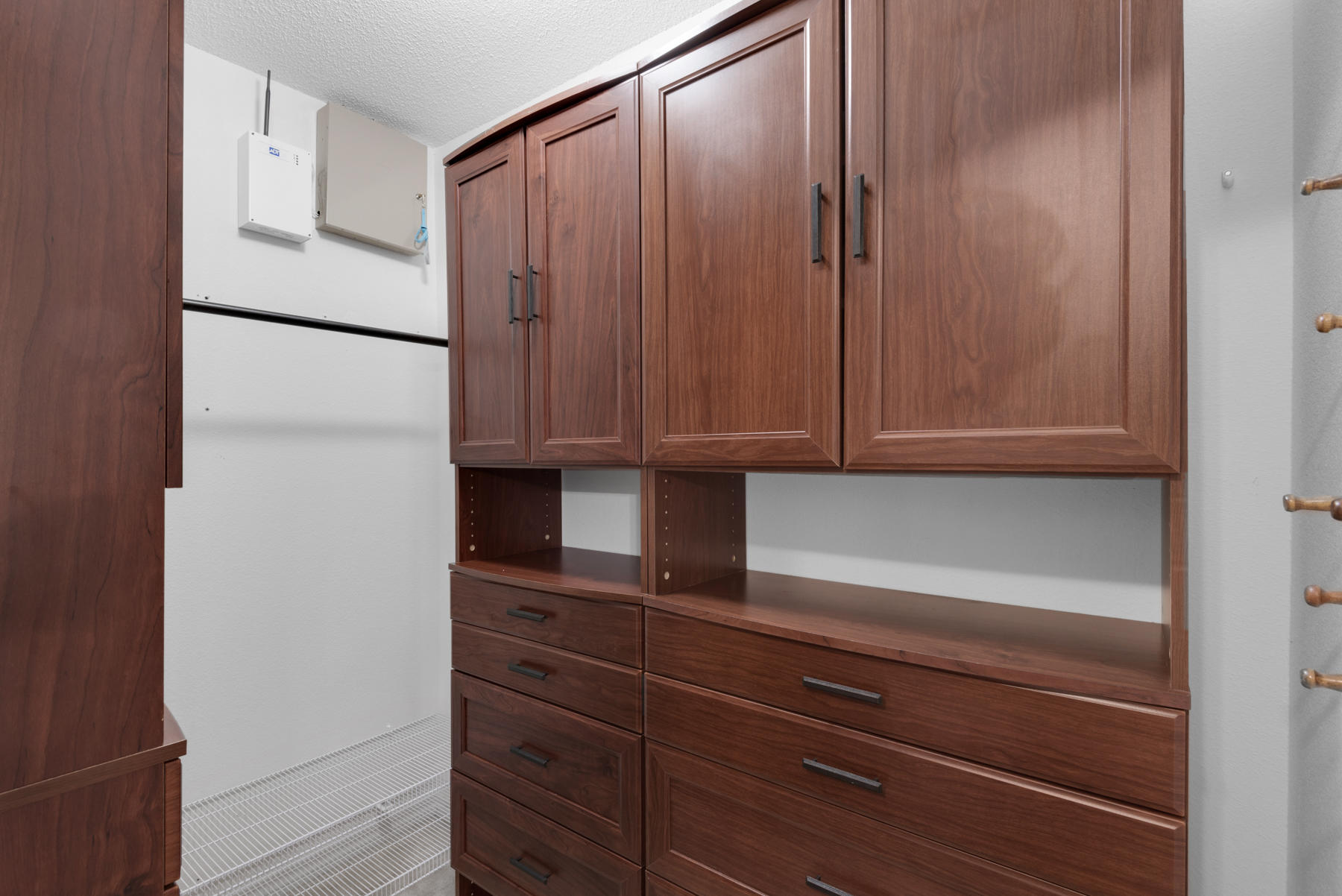 SOUTHWOODS - Residential