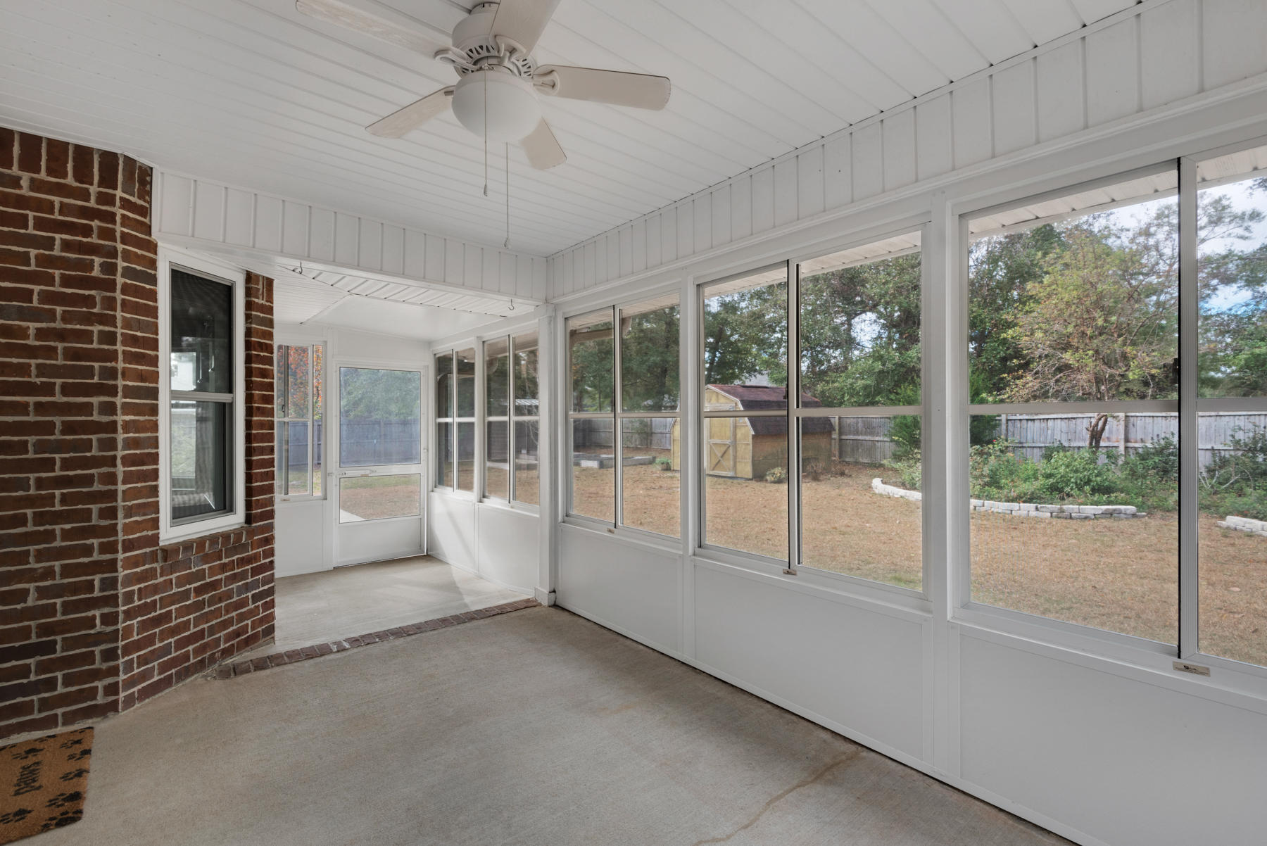 SOUTHWOODS - Residential