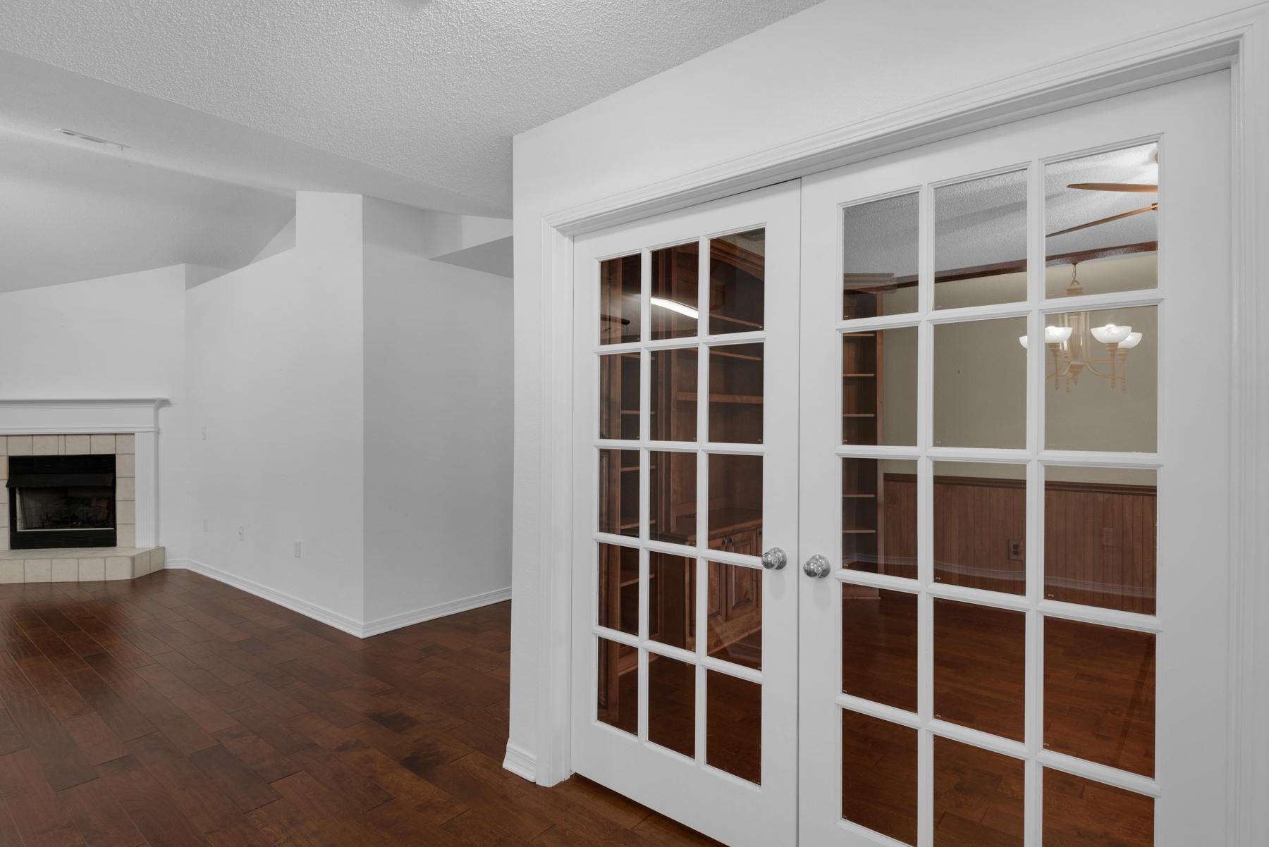 SOUTHWOODS - Residential