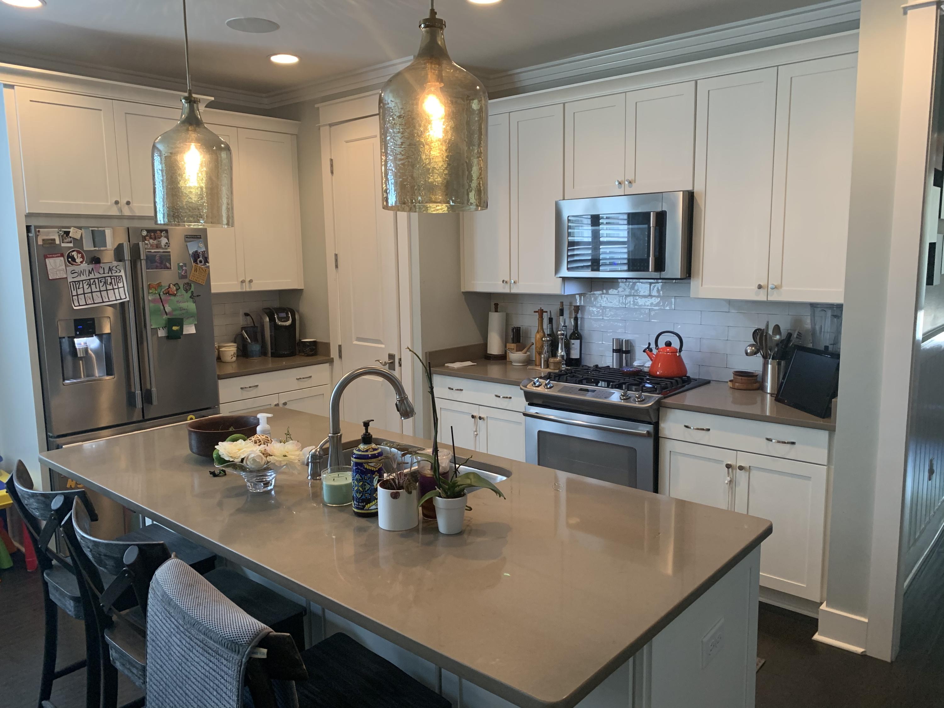 CARSON OAKS - Residential Lease