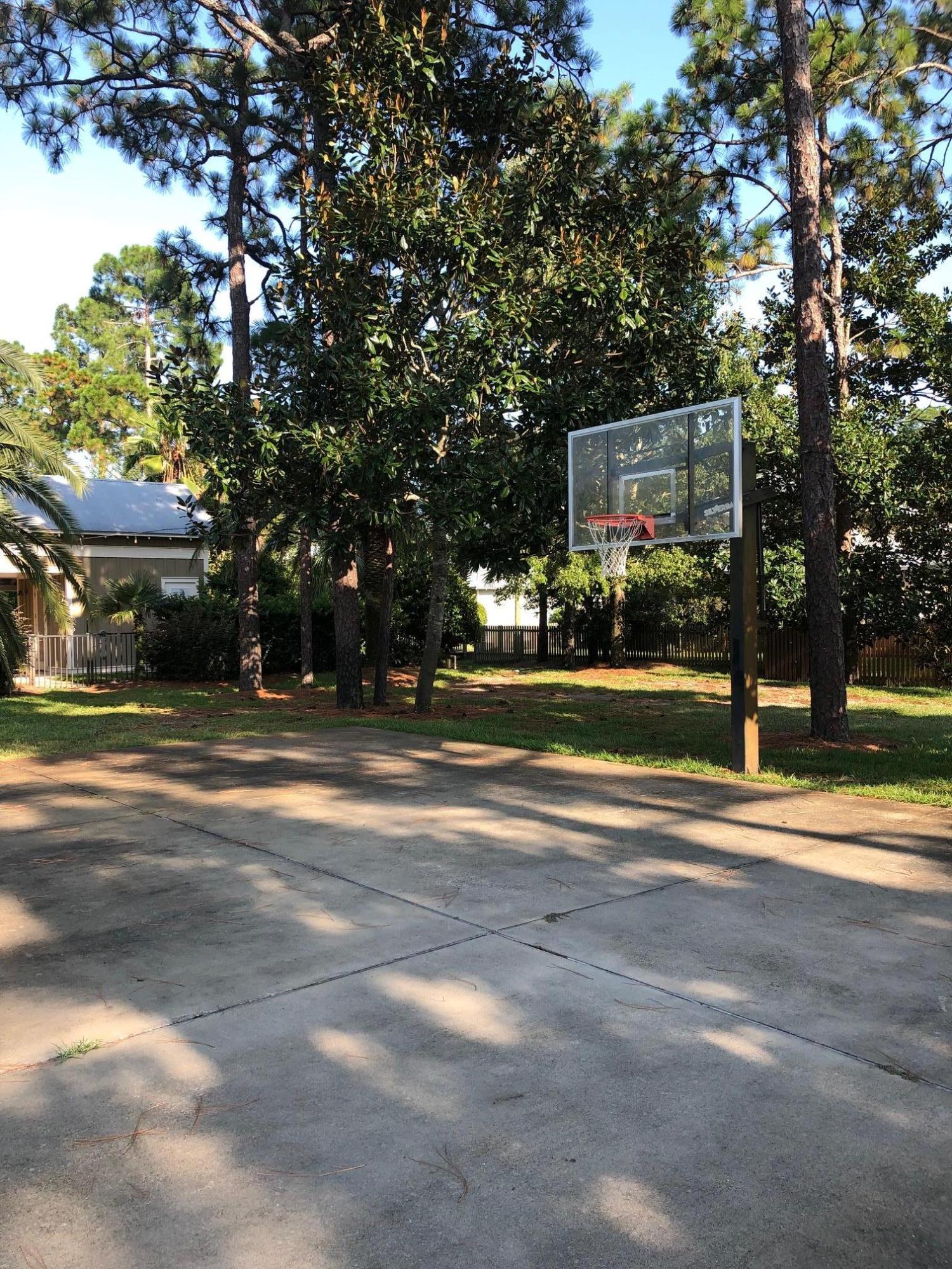 CARSON OAKS - Residential Lease