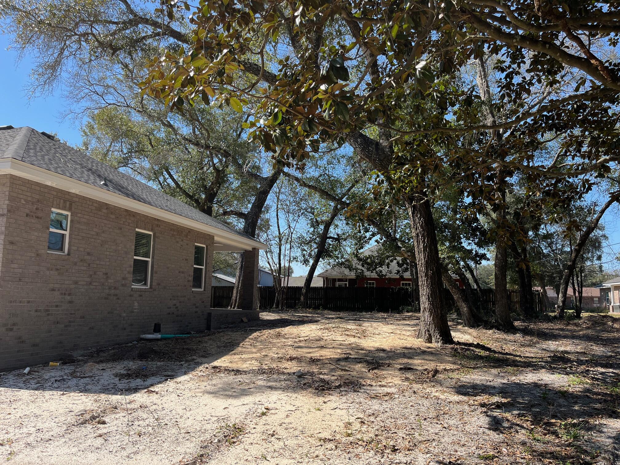 VILLA TASSO TOWN OF - Residential