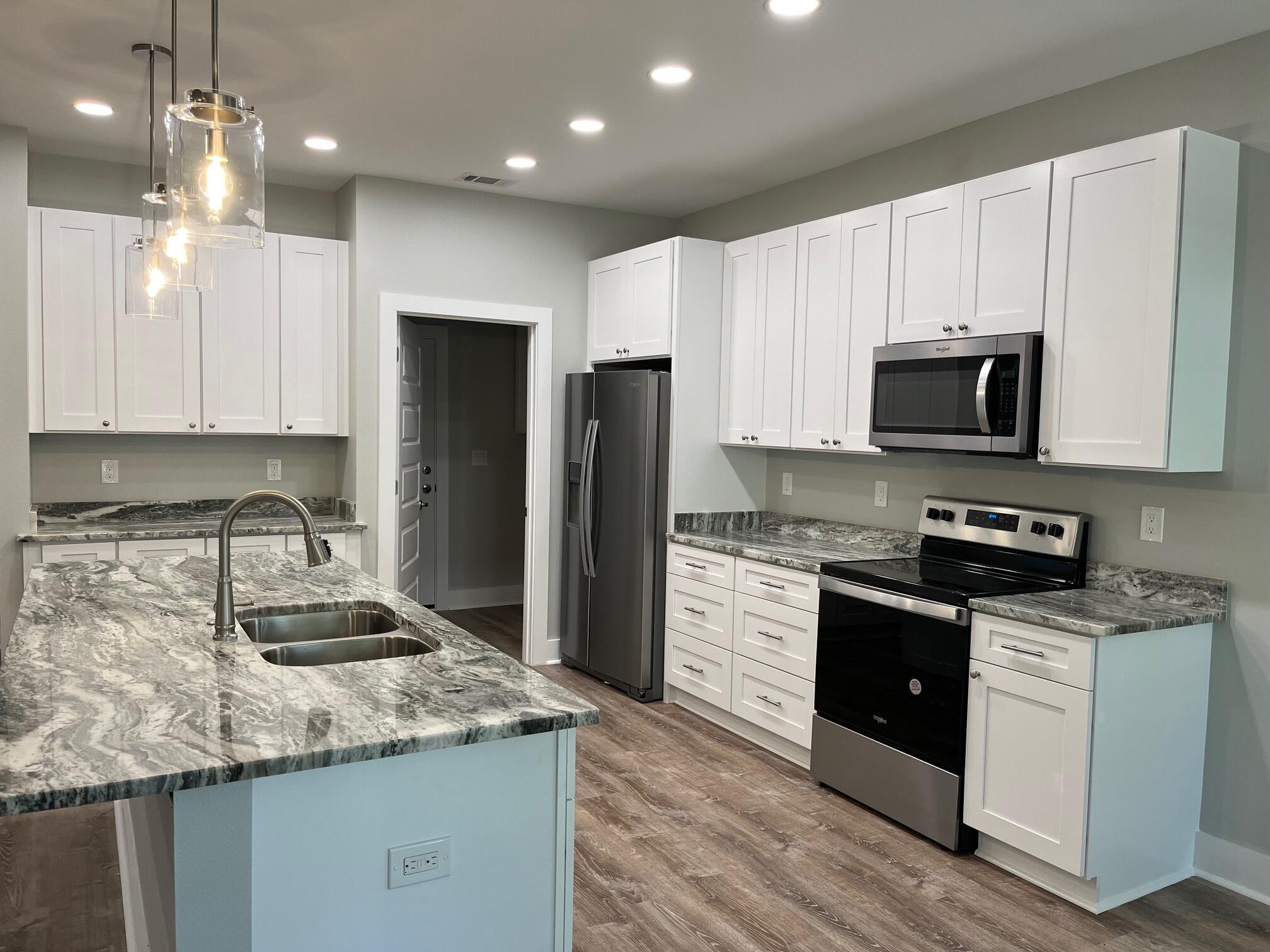 VILLA TASSO TOWN OF - Residential