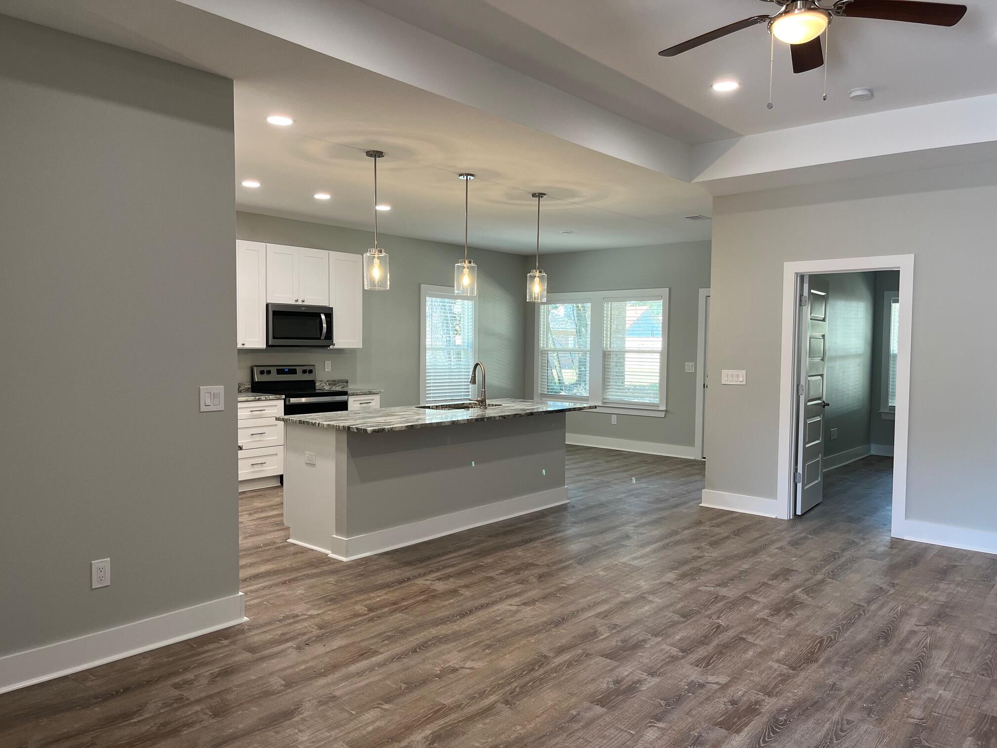 VILLA TASSO TOWN OF - Residential