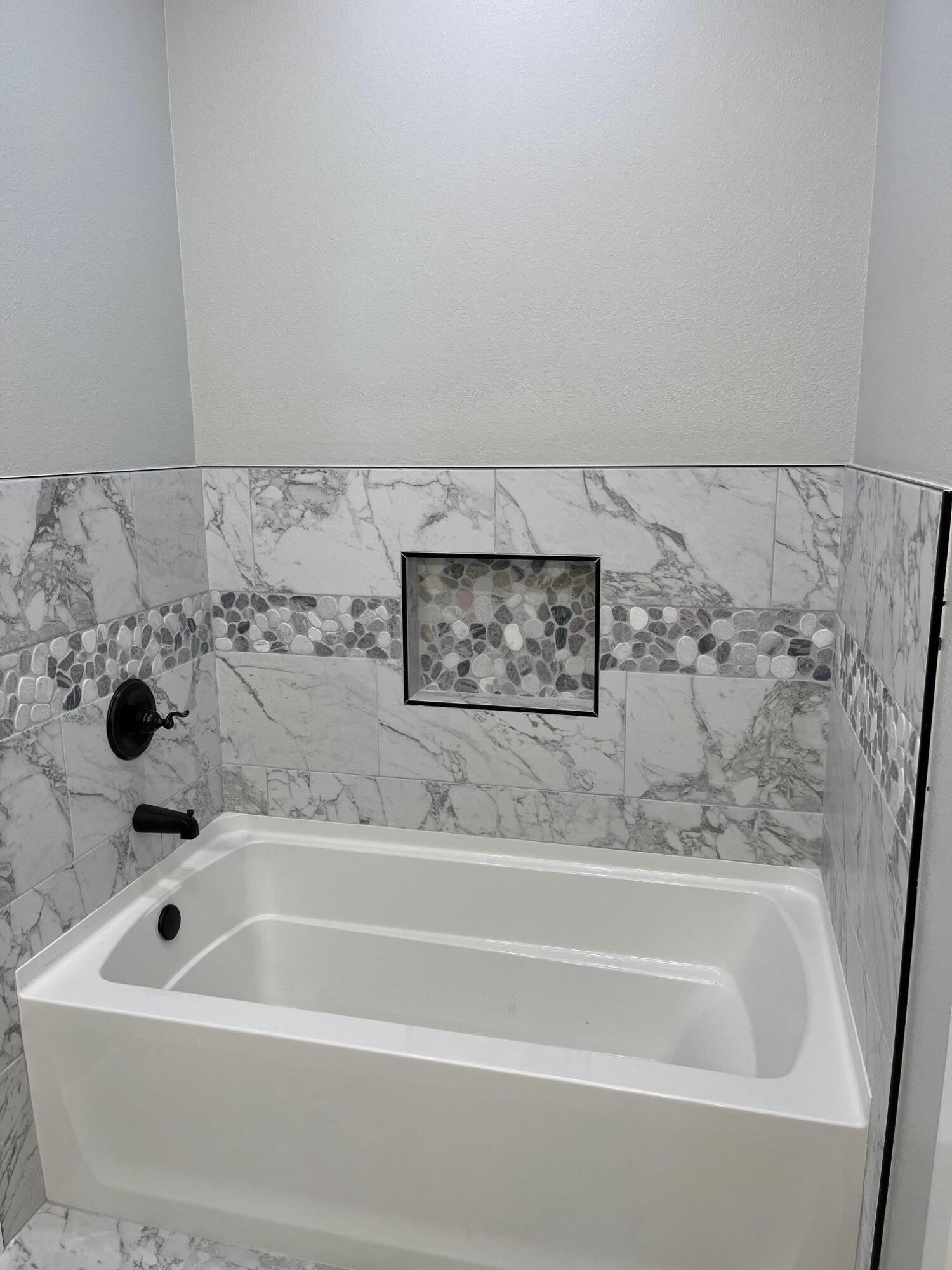 VILLA TASSO TOWN OF - Residential