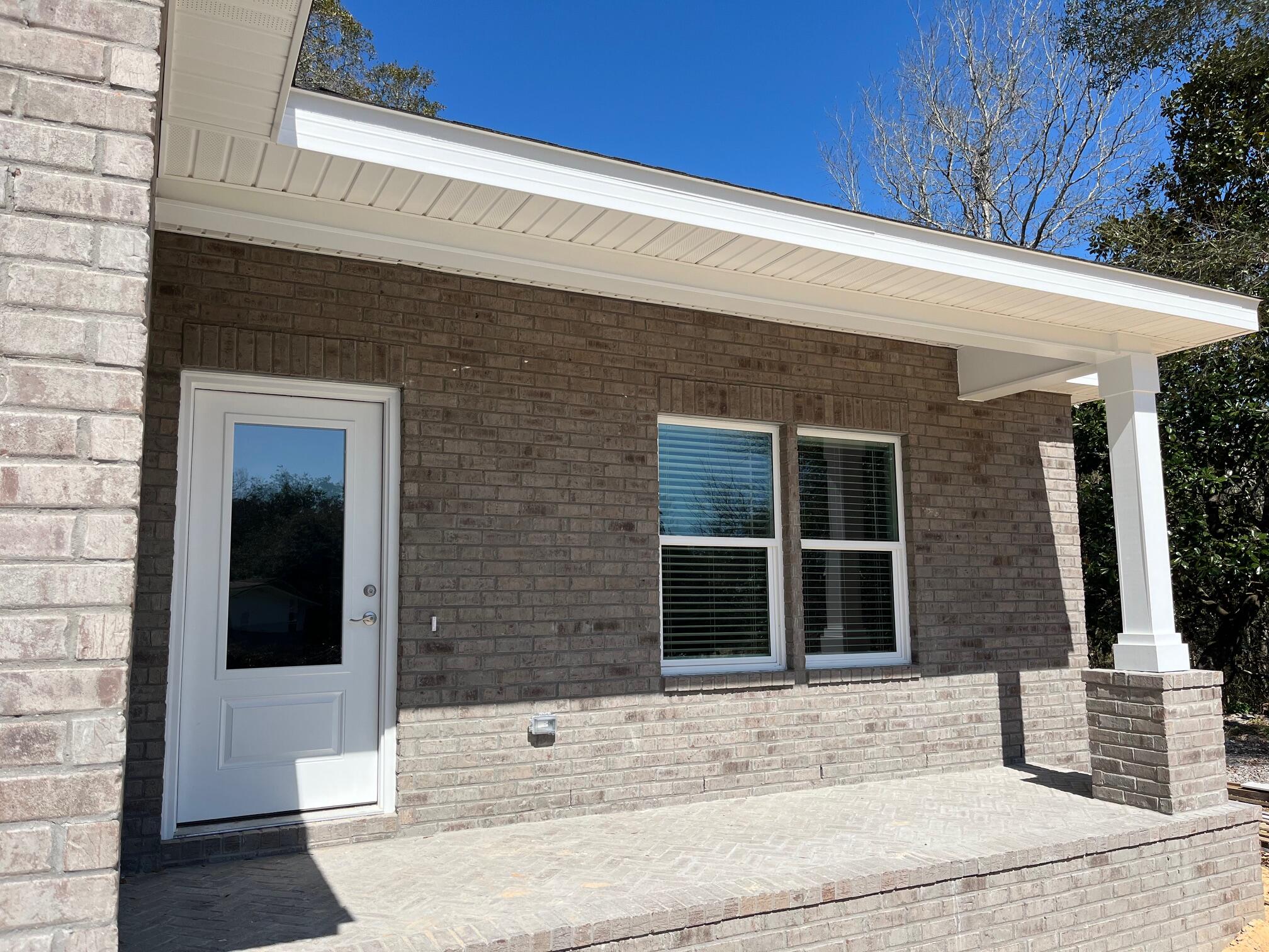 VILLA TASSO TOWN OF - Residential