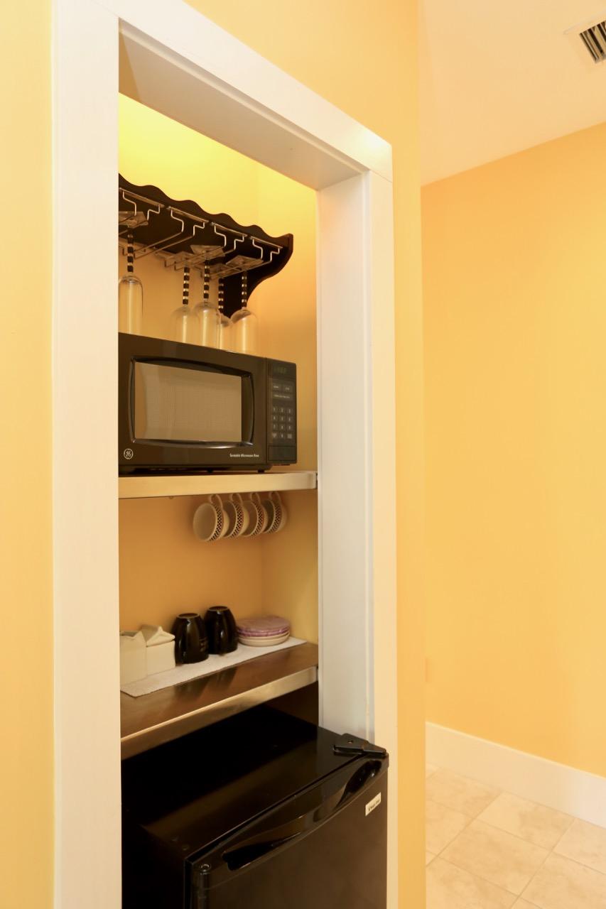 MARAVILLA COTTAGES - Residential