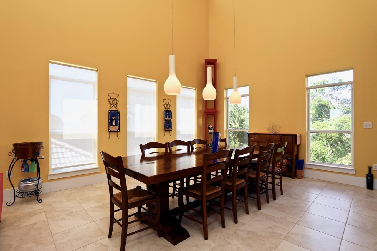 MARAVILLA COTTAGES - Residential