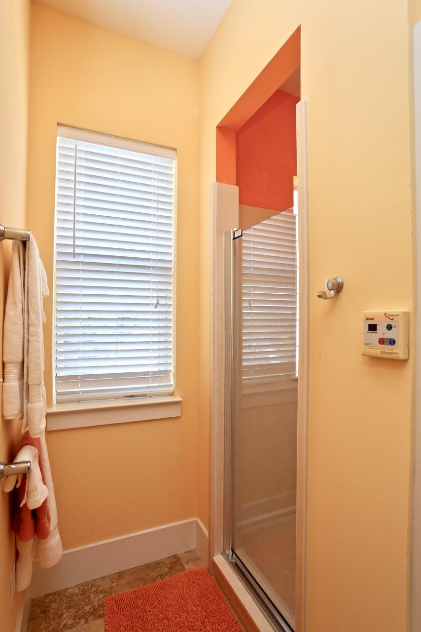 MARAVILLA COTTAGES - Residential