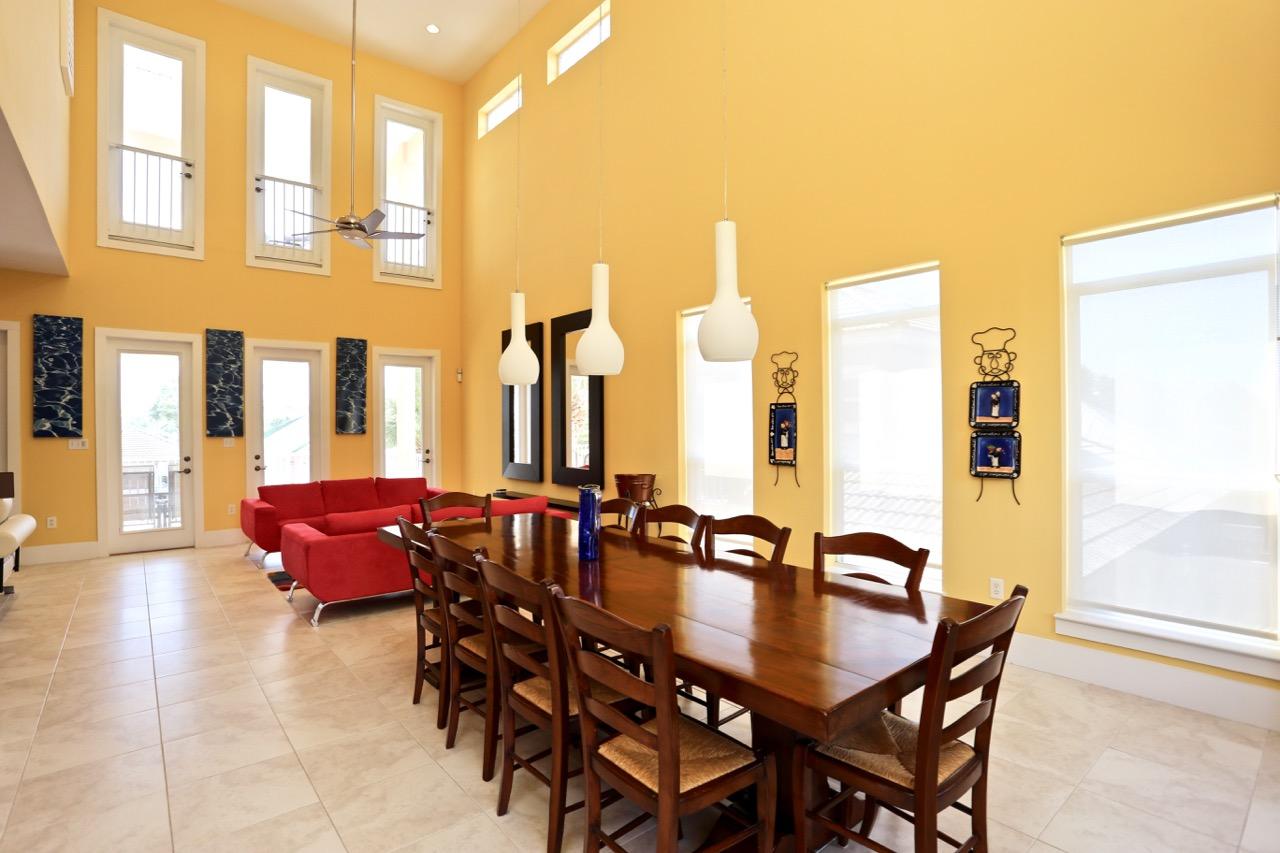 MARAVILLA COTTAGES - Residential