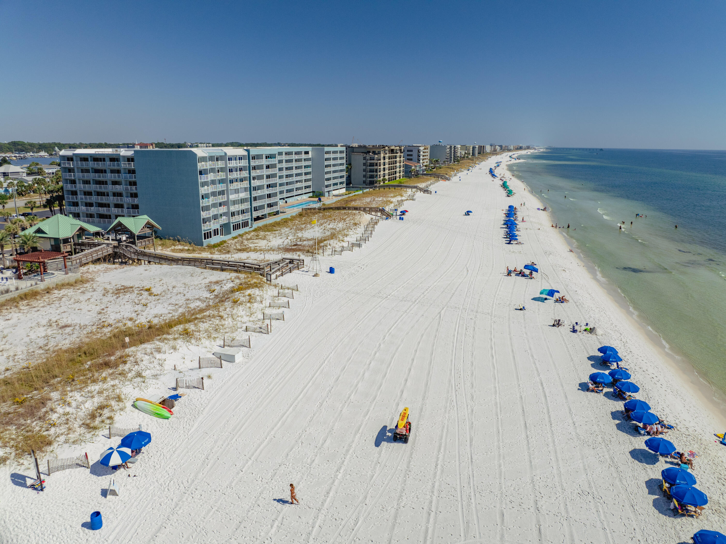 ISLANDER BEACH RESORT CONDO - Residential