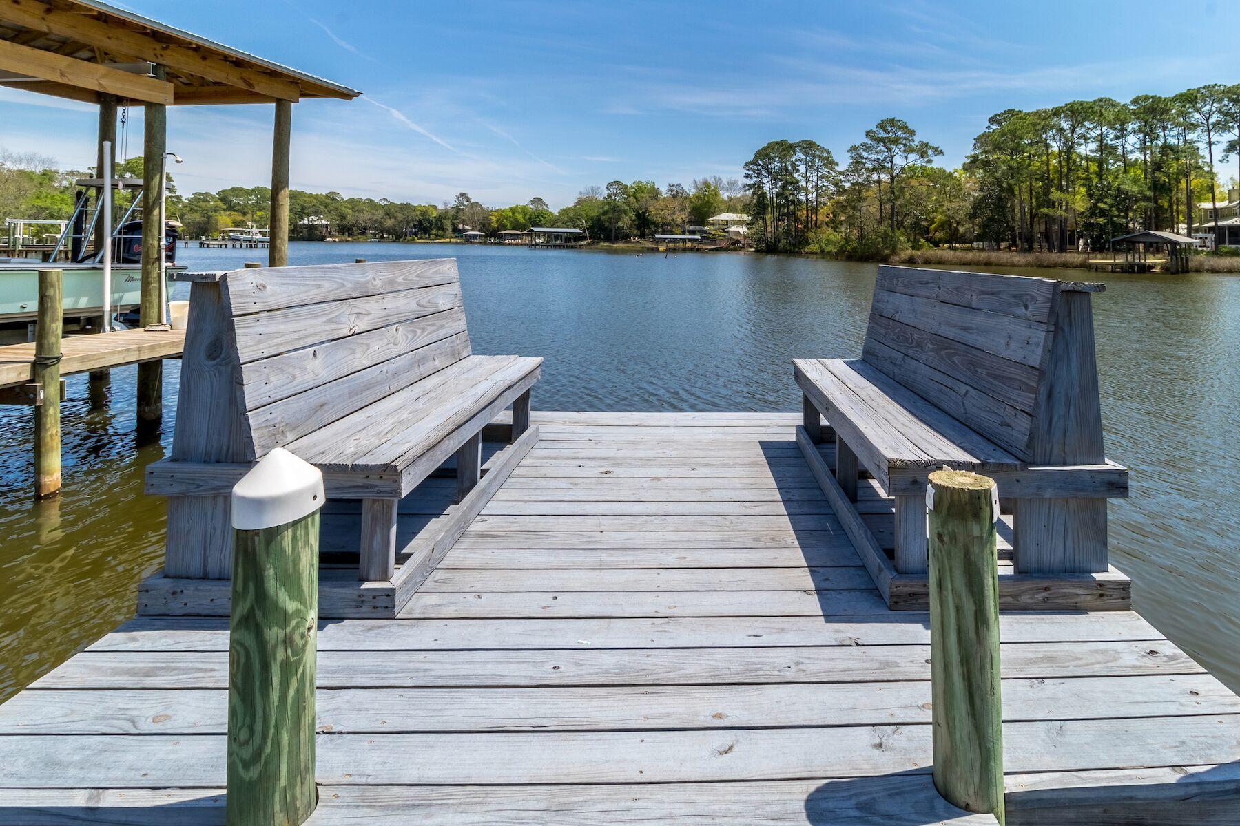 BOTANY BAYOU - Residential