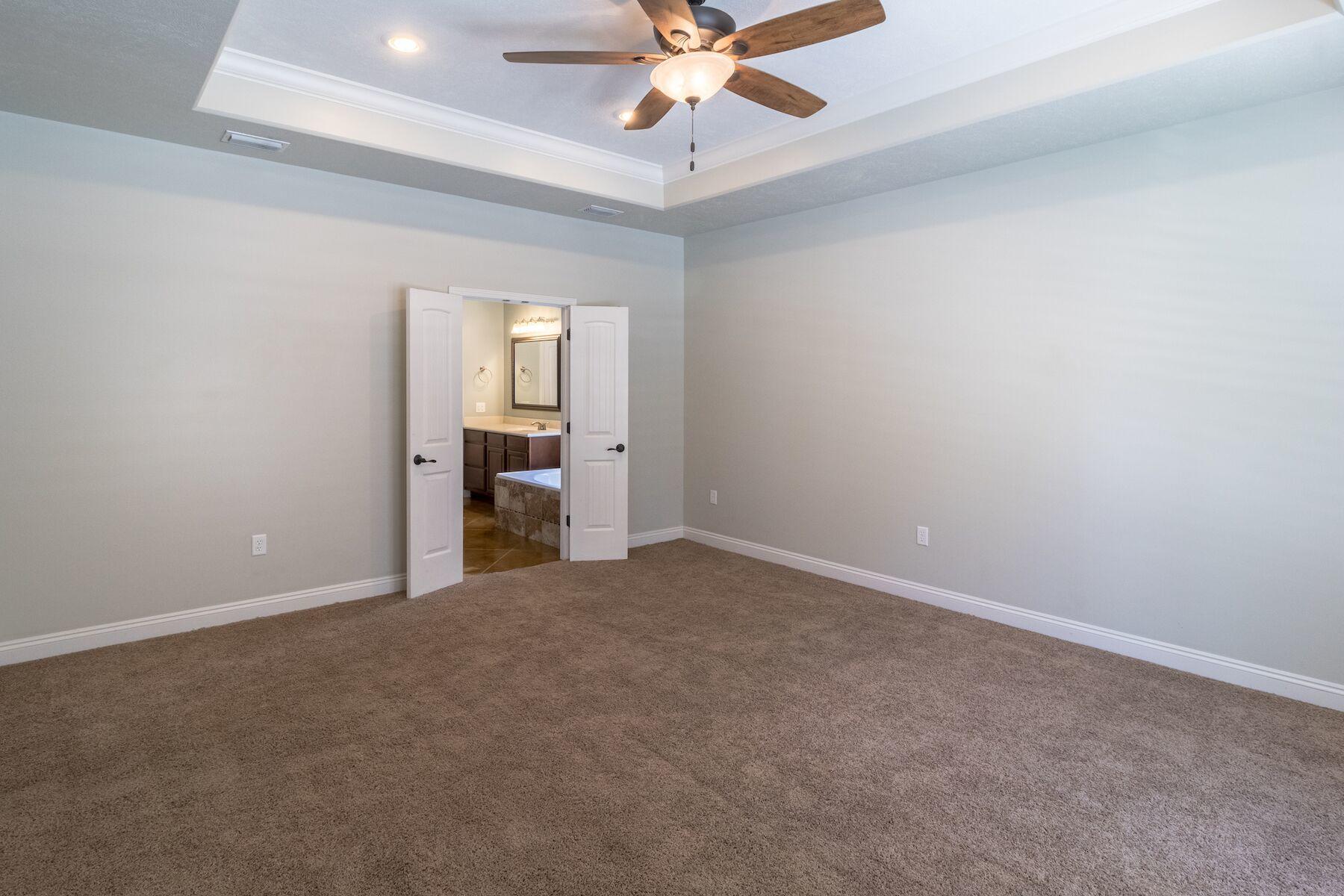 BOTANY BAYOU - Residential