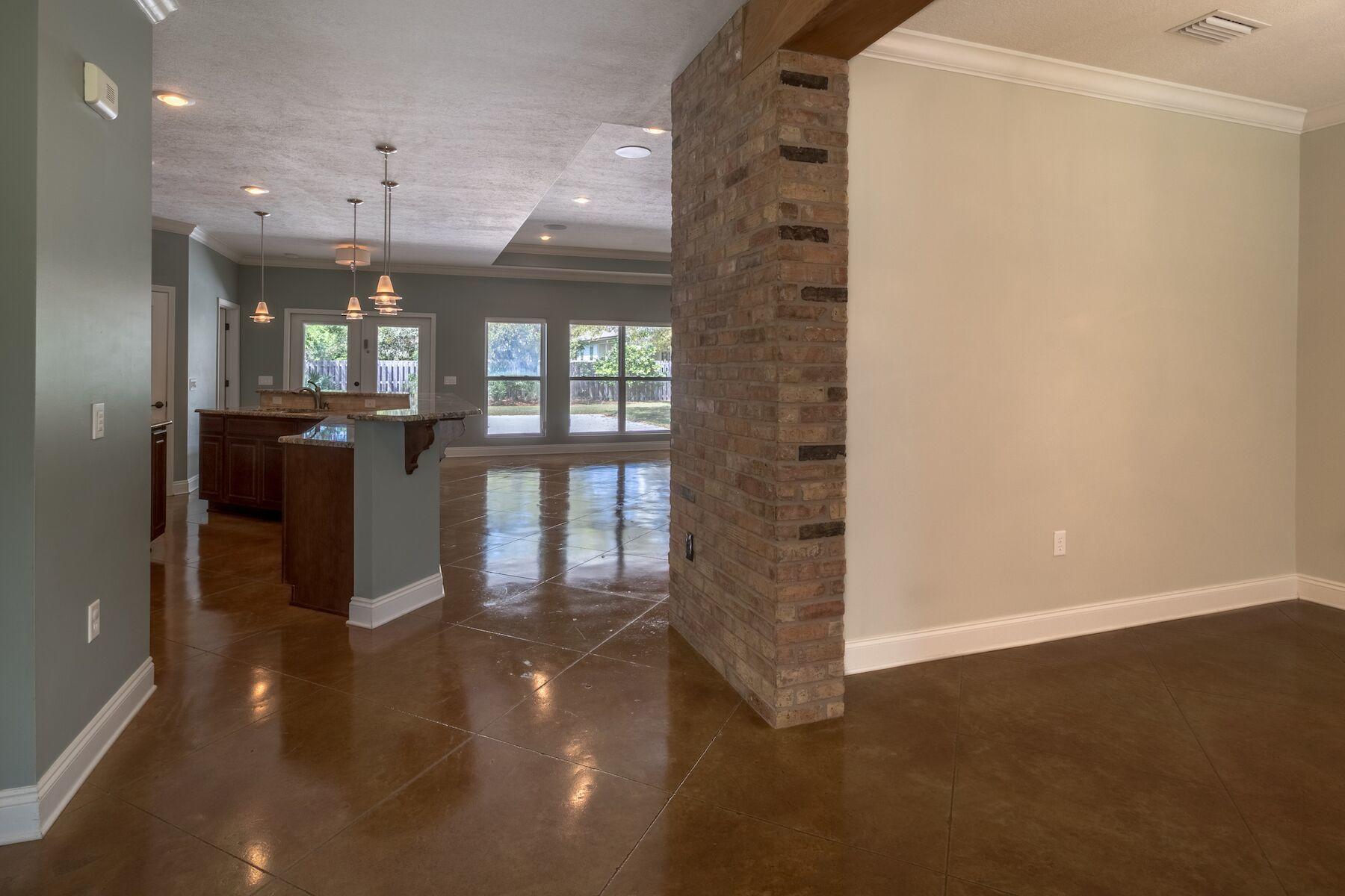 BOTANY BAYOU - Residential