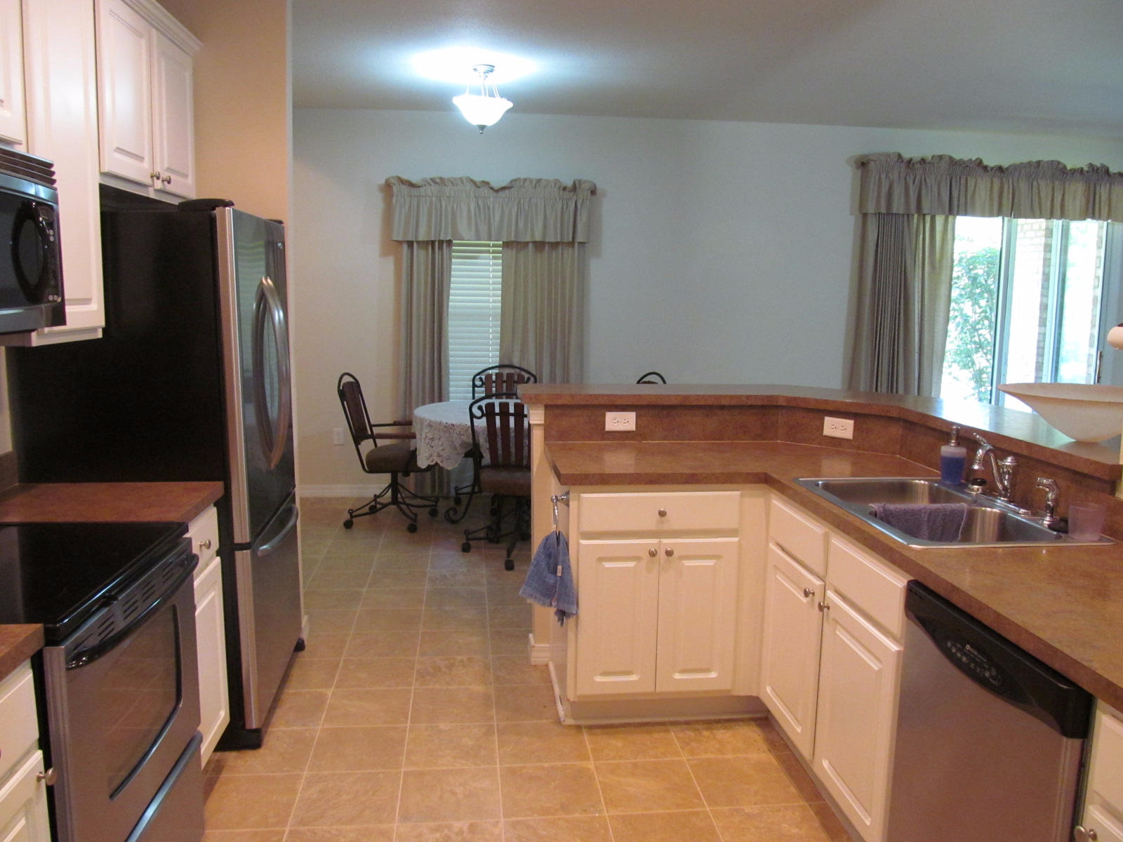 PLEASANT RIDGE - Residential