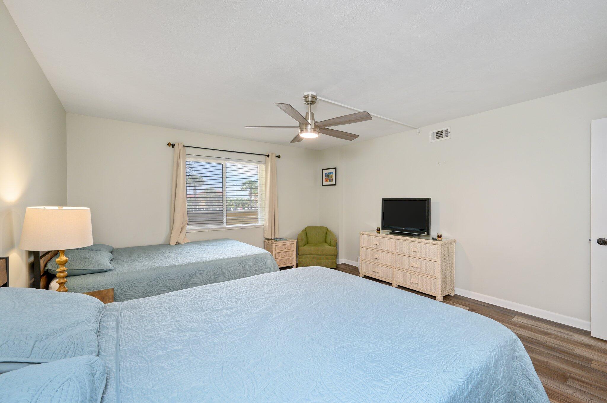 SURF DWELLER CONDO - Residential