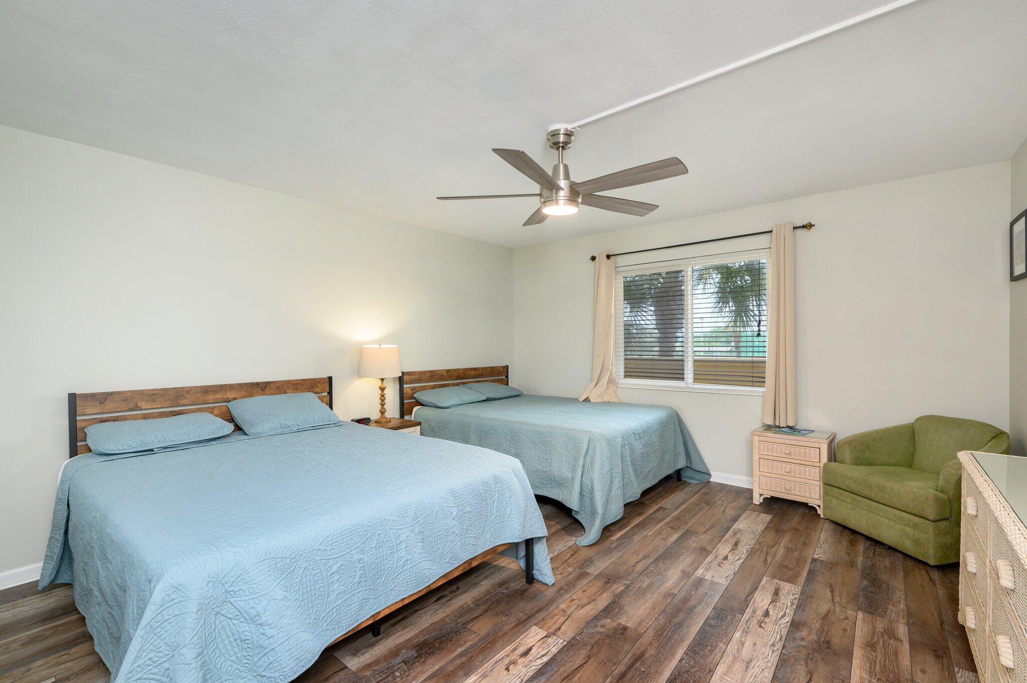 SURF DWELLER CONDO - Residential