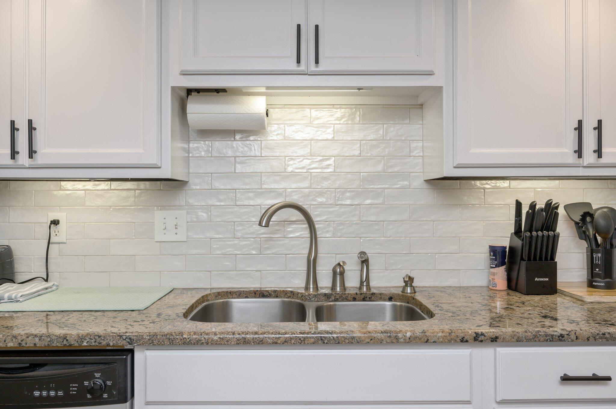 SURF DWELLER CONDO - Residential