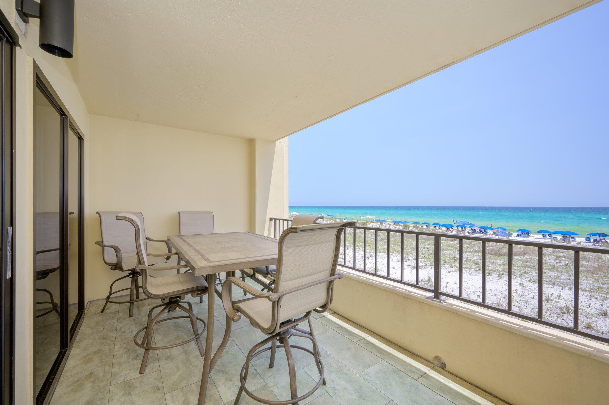 SURF DWELLER CONDO - Residential