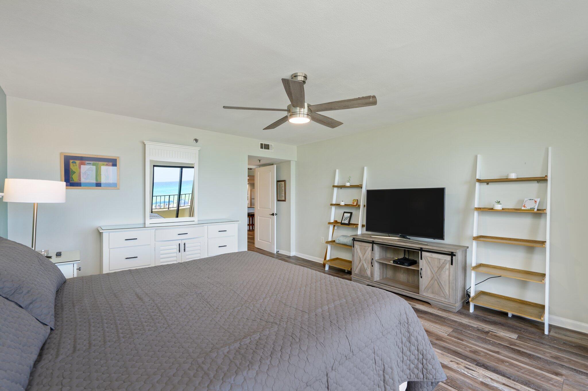 SURF DWELLER CONDO - Residential