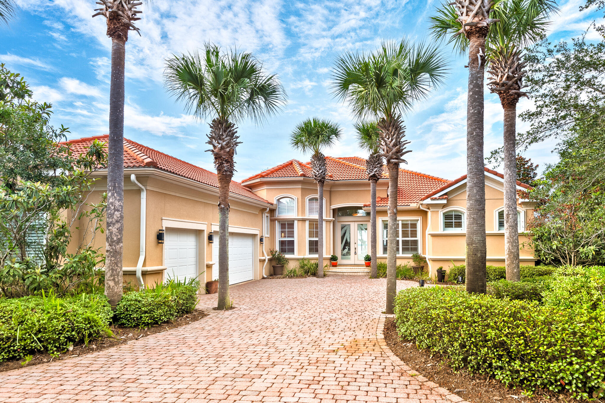 EMERALD BAY WEST - Residential