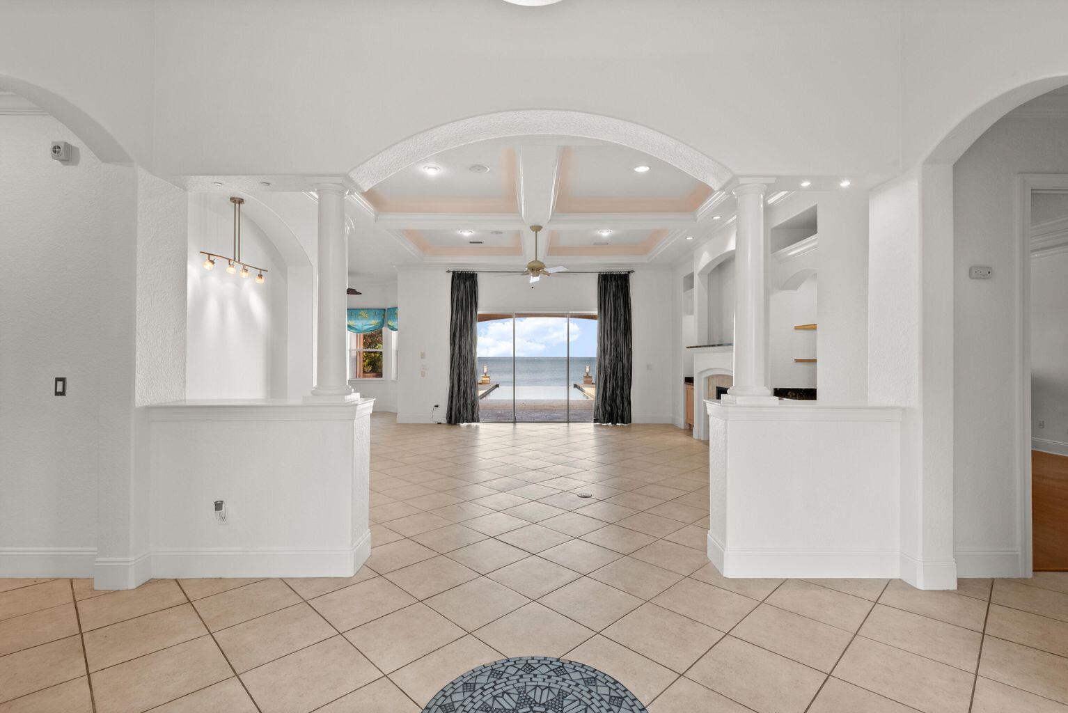 EMERALD BAY WEST - Residential