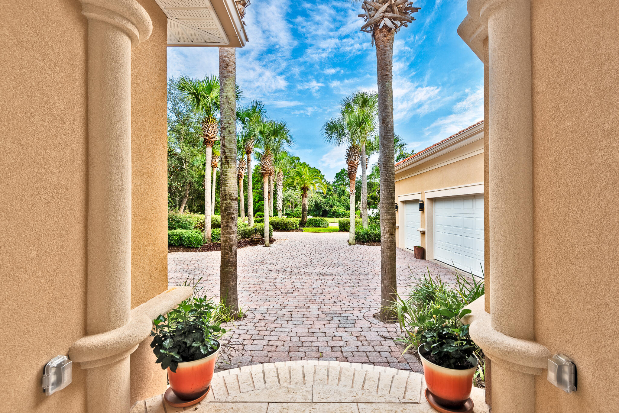 EMERALD BAY WEST - Residential