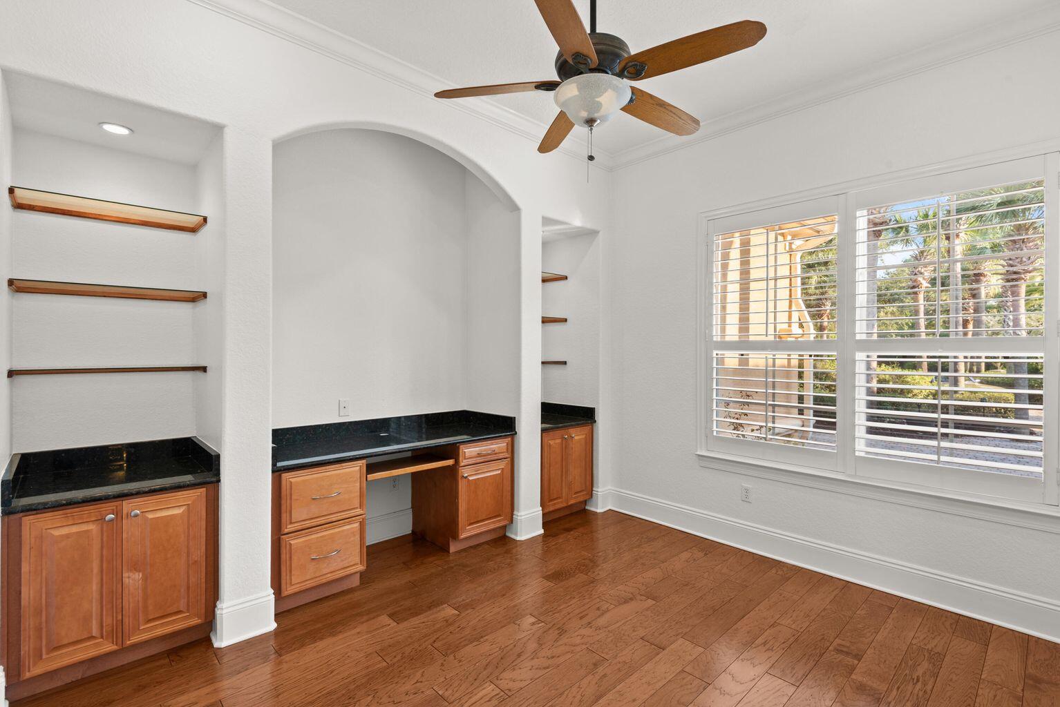 EMERALD BAY WEST - Residential