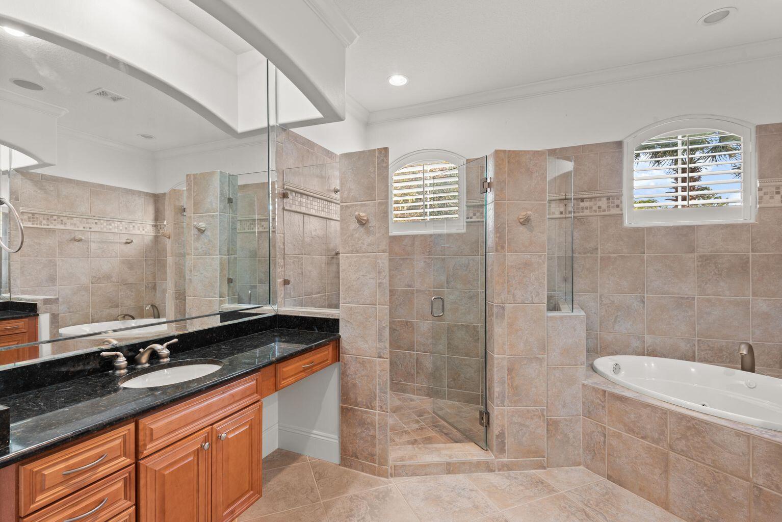 EMERALD BAY WEST - Residential