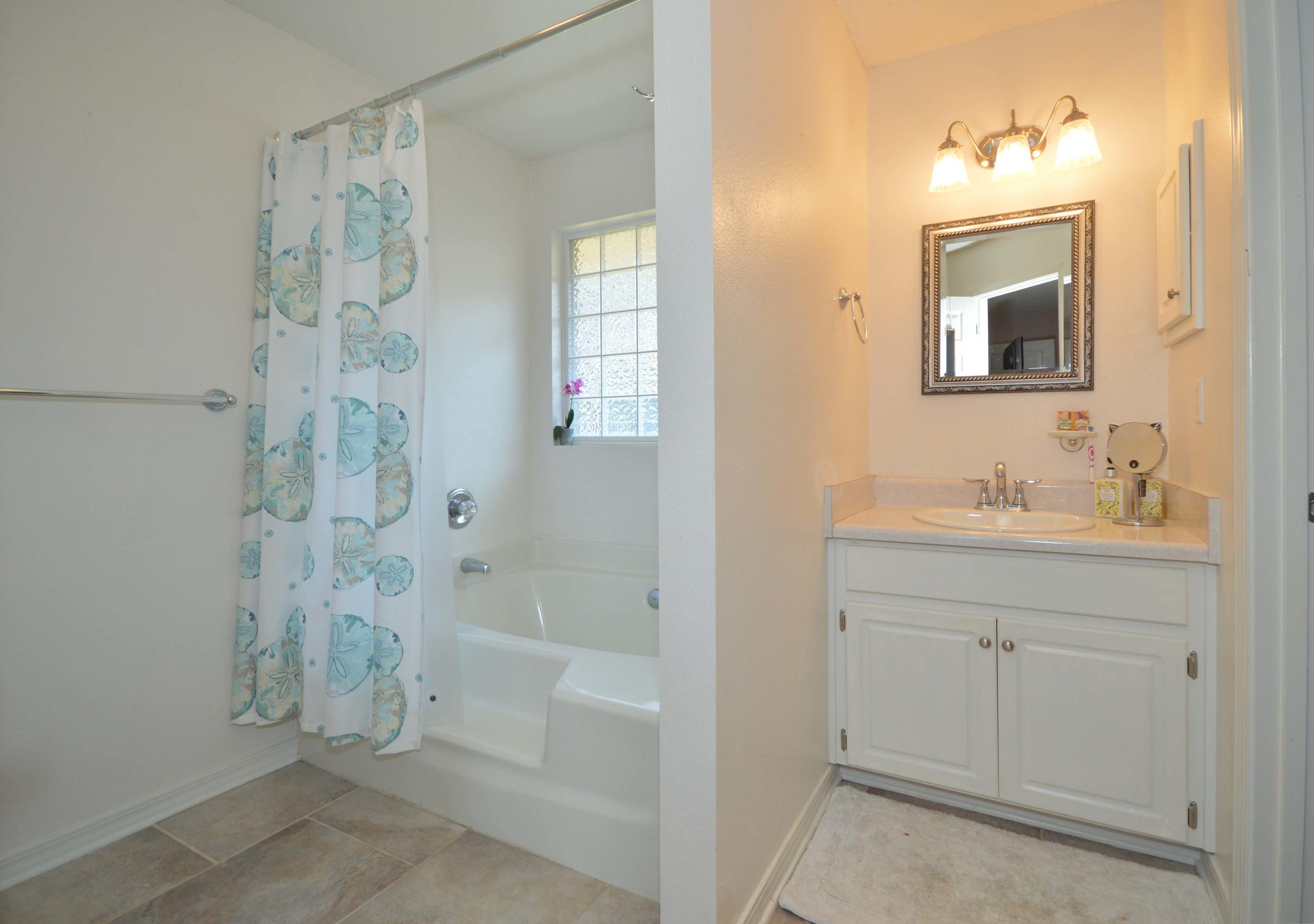 MARION MANOR - Residential