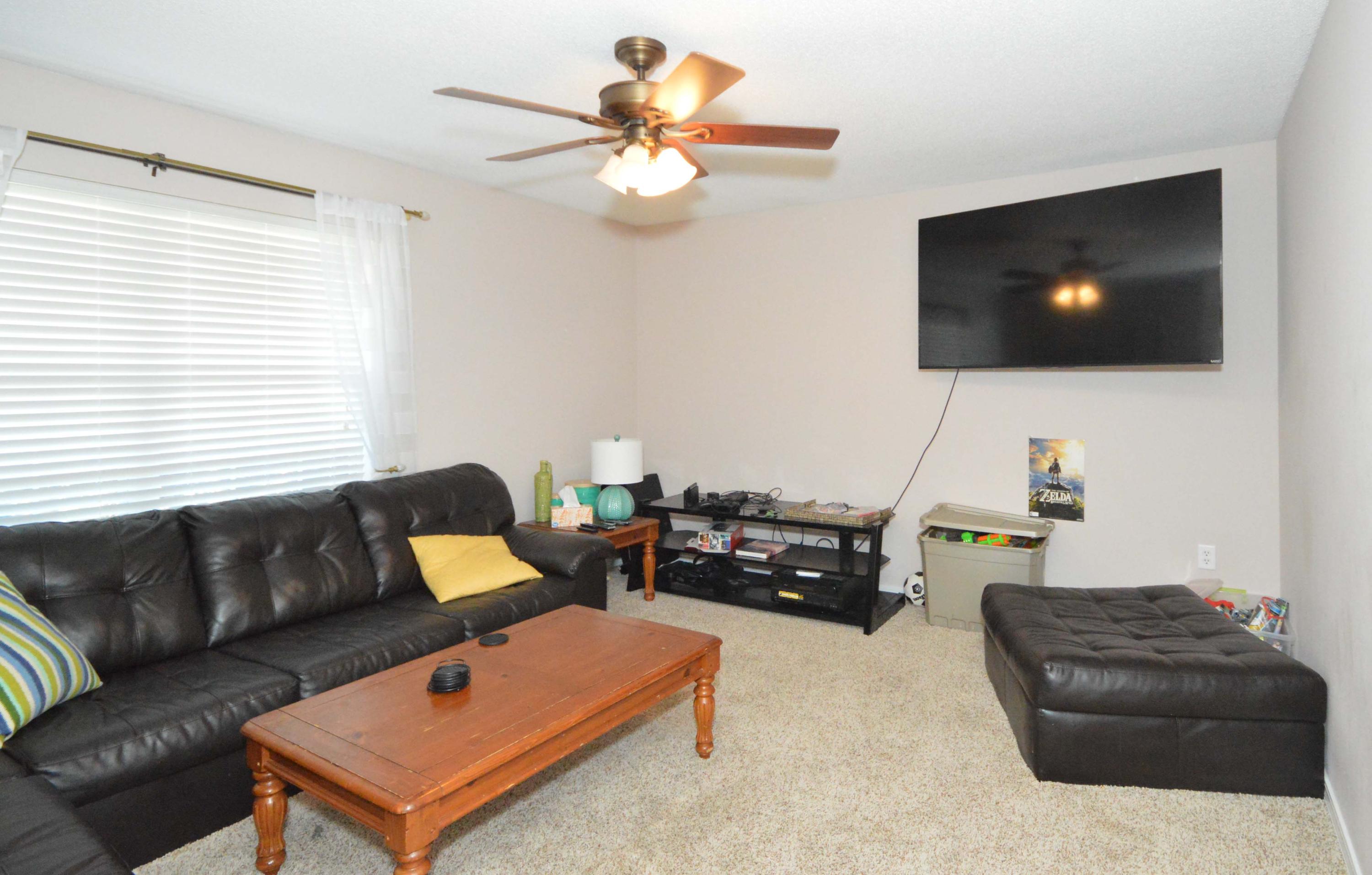 MARION MANOR - Residential