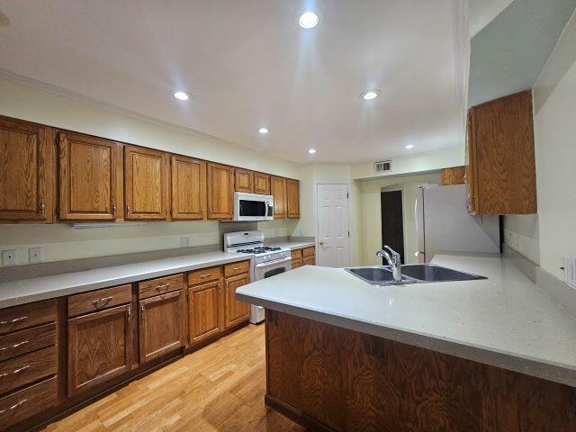 ROCKYWOOD PH 4 - Residential Lease