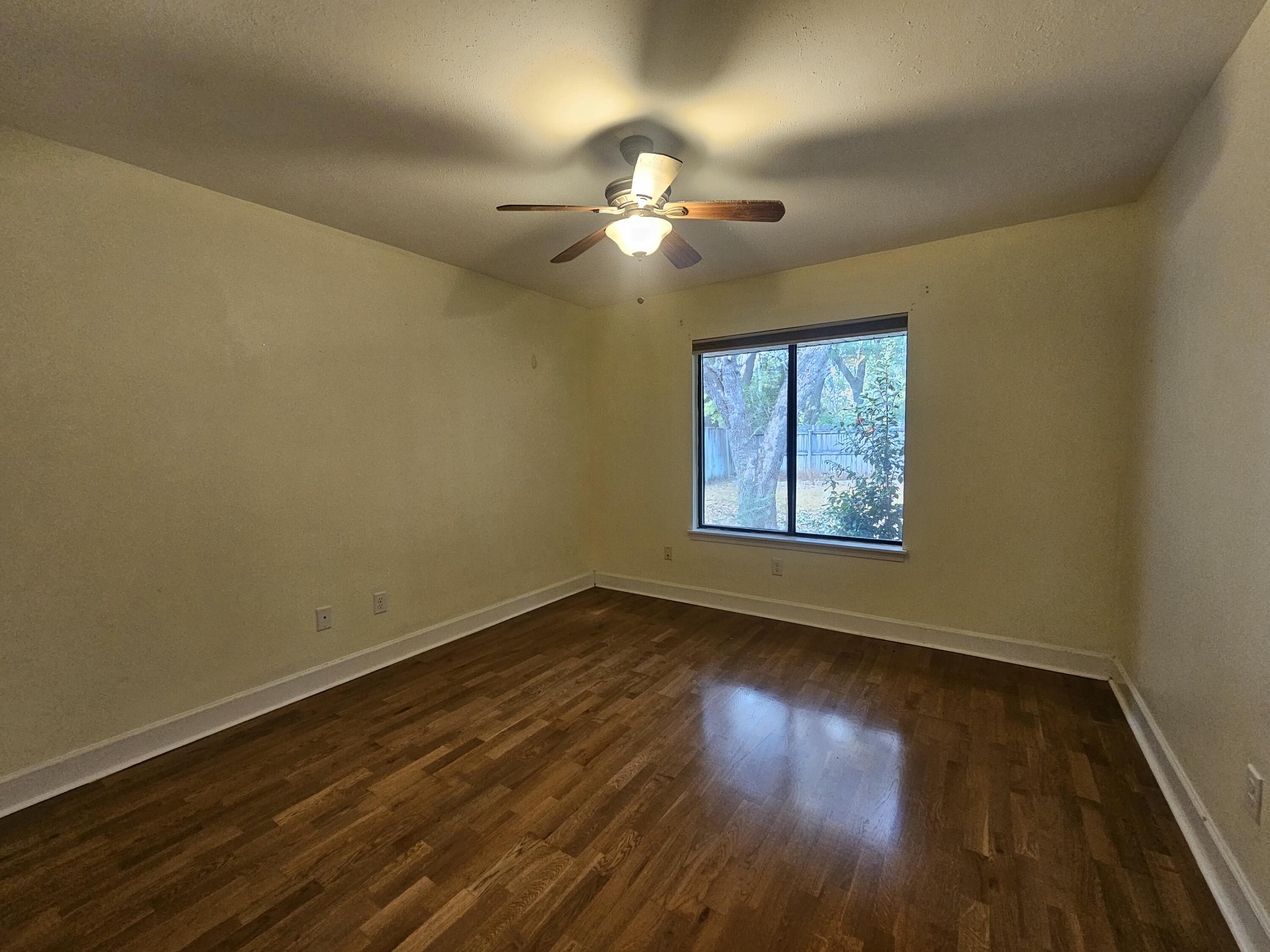 ROCKYWOOD PH 4 - Residential Lease