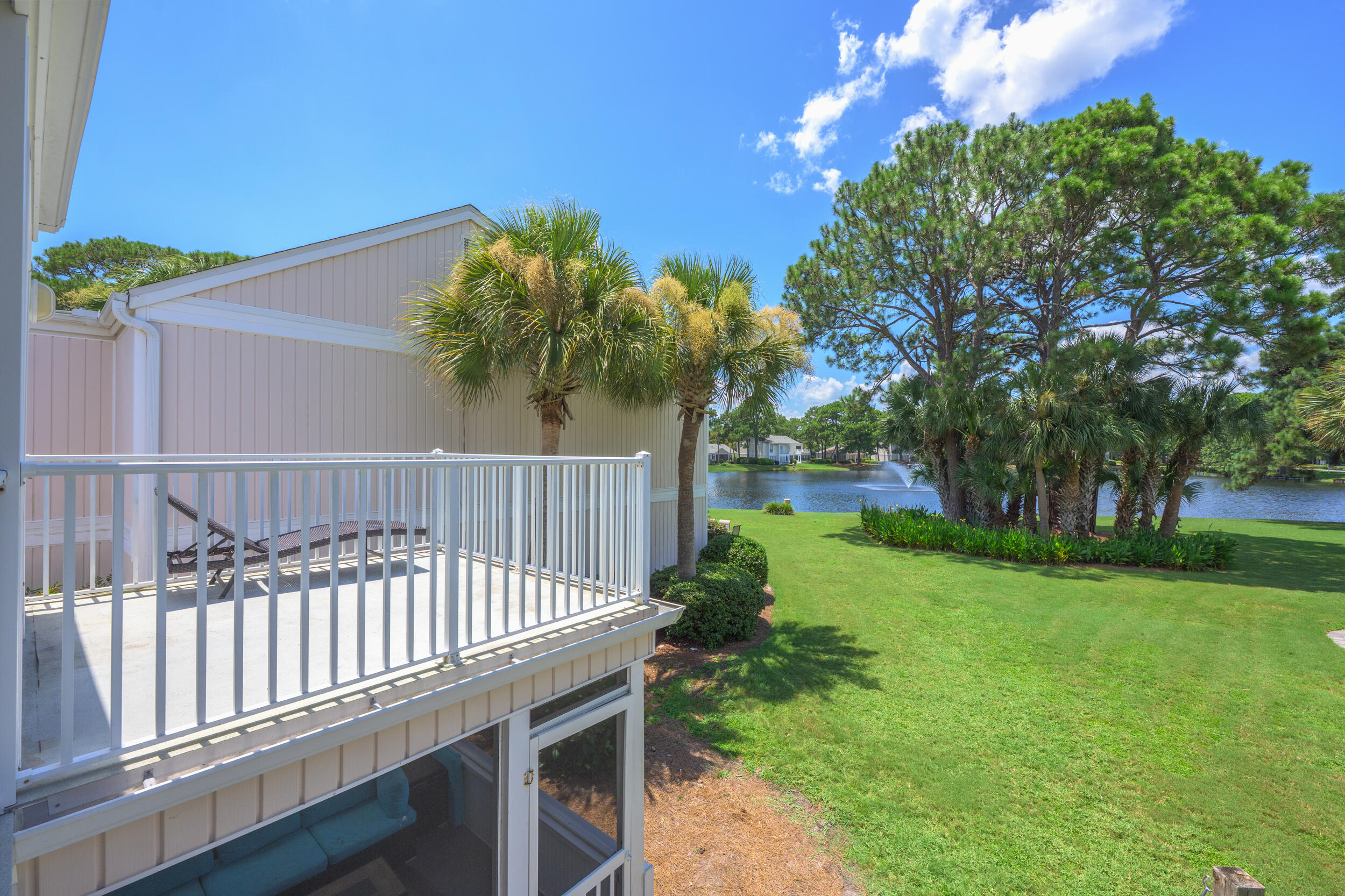 SANDPIPER VILLAGE - Residential