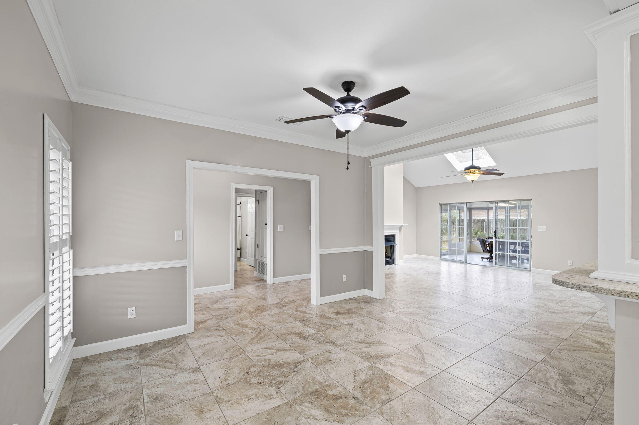 LAKE POINTE - Residential