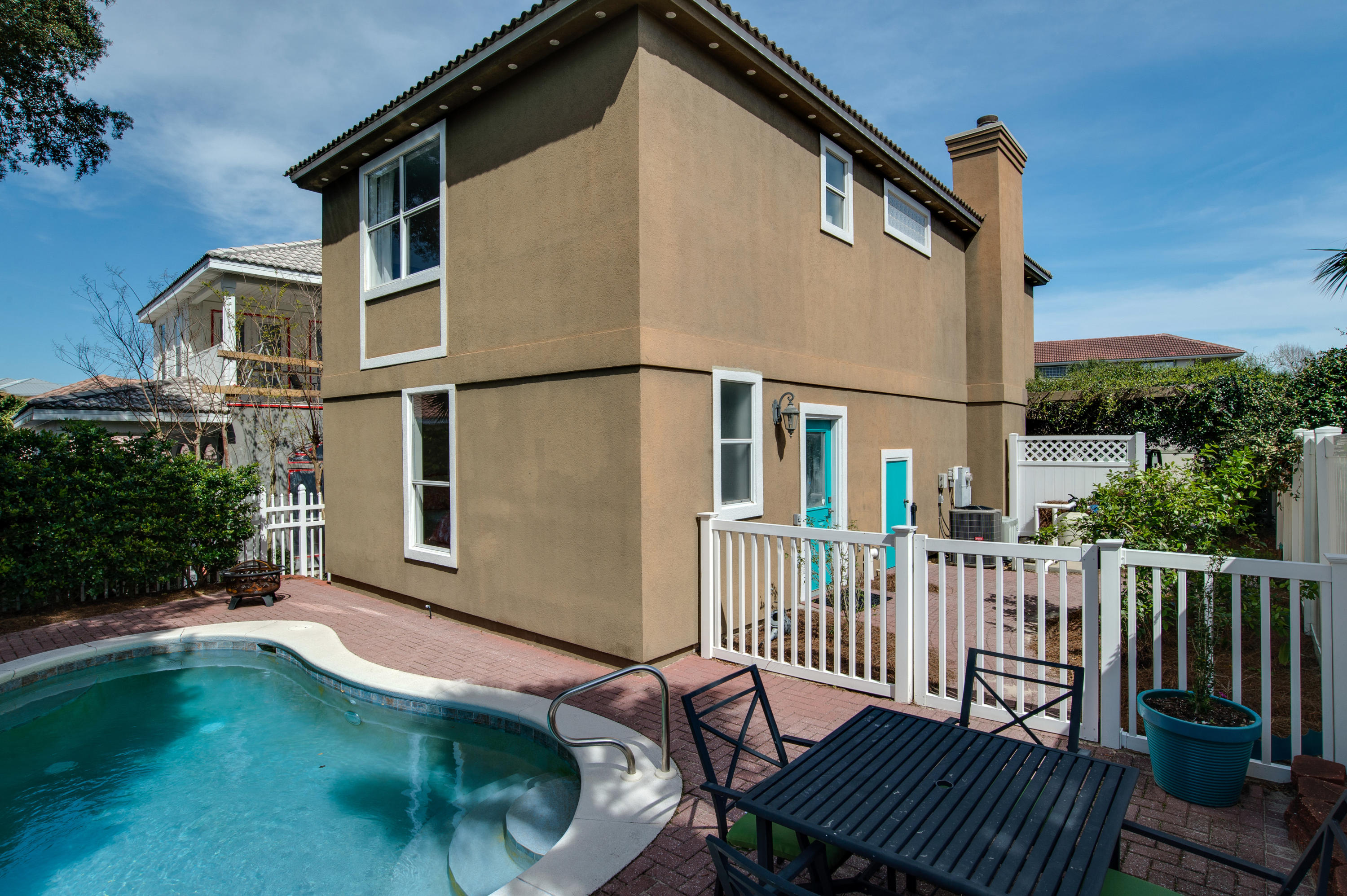 TERRA COTTA TERRACE - Residential