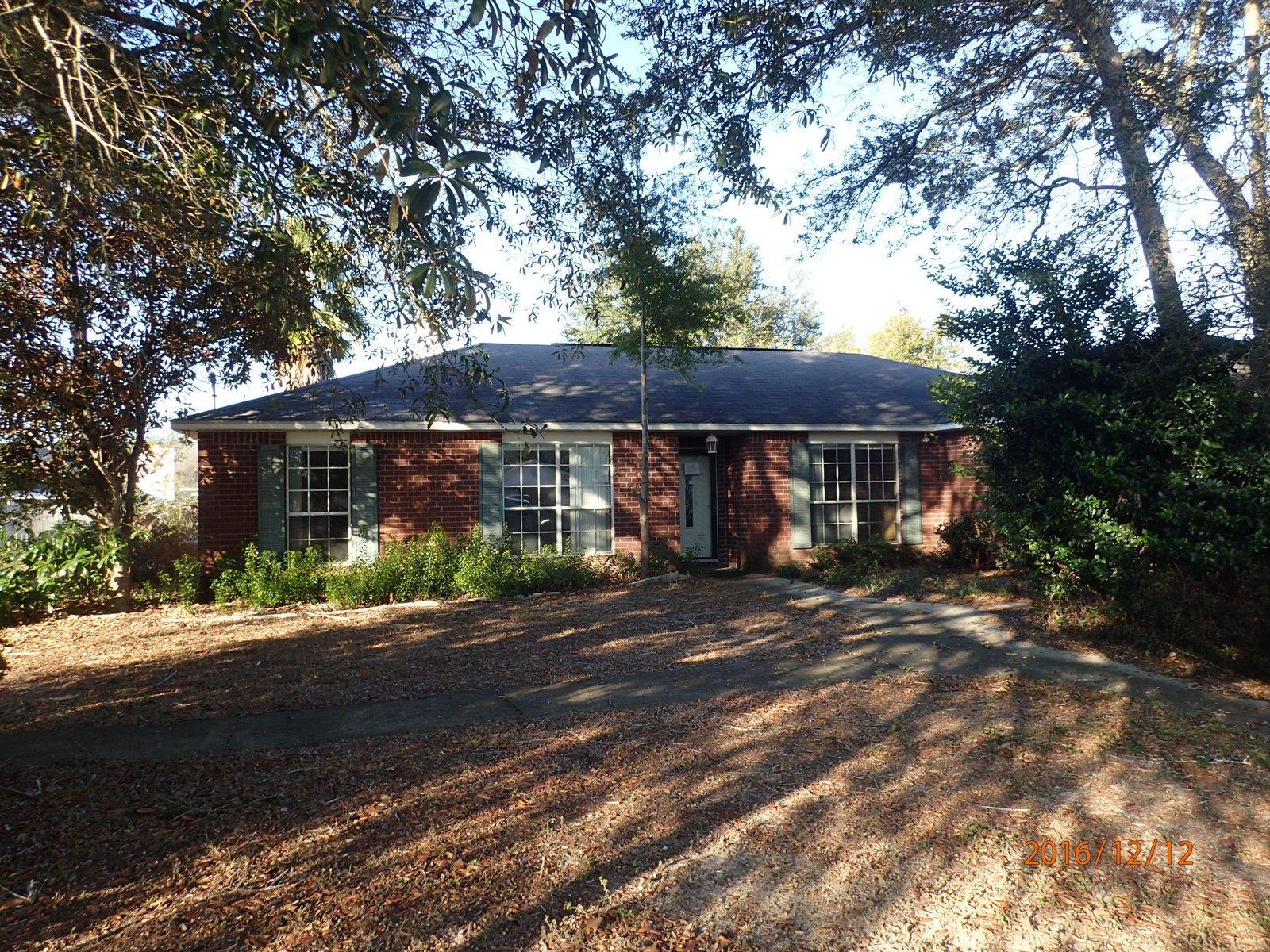 This Auction REO property is a must see to appreciate. Located just off PJ Adams south of Interstate 10 and minutes for Duke Field, this 3 bedroom, 2 bath home is just over 1900sf, all brick exterior and 2 car garage. Home is located on a corner lot and lot has some fencing. A great location and price. Call today! Bank of America employees, household members or business partners prohibited from purchasing. Financing CASH, CONV ONLY Sellers asking price is $132950.