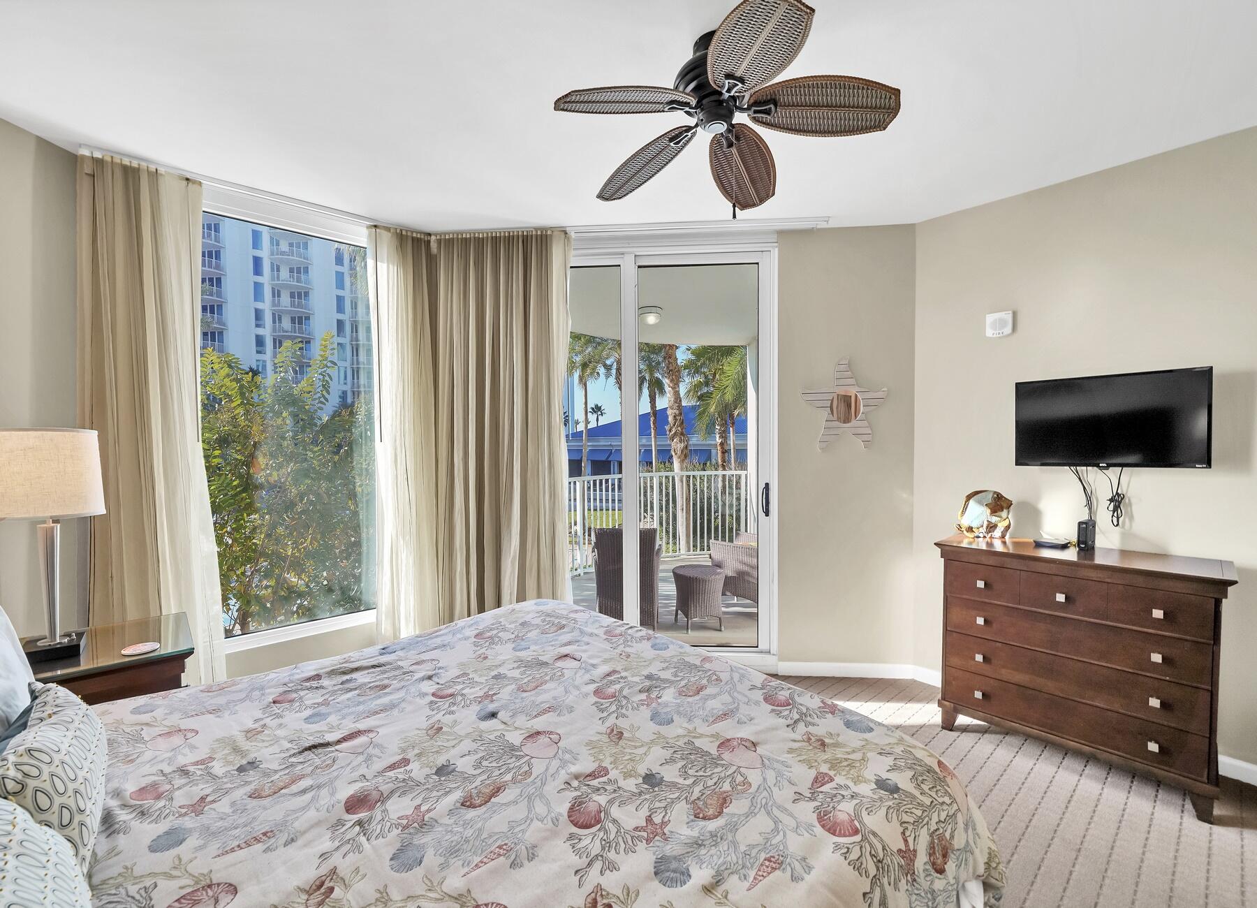 THE PALMS OF DESTIN - Residential