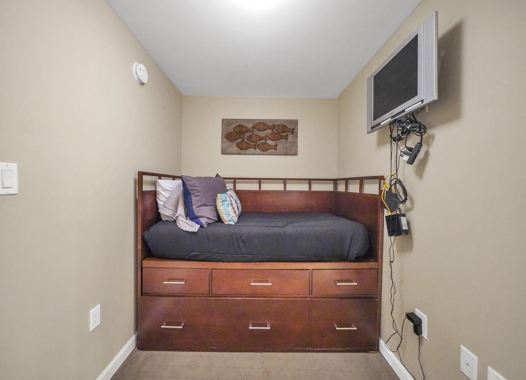 THE PALMS OF DESTIN - Residential