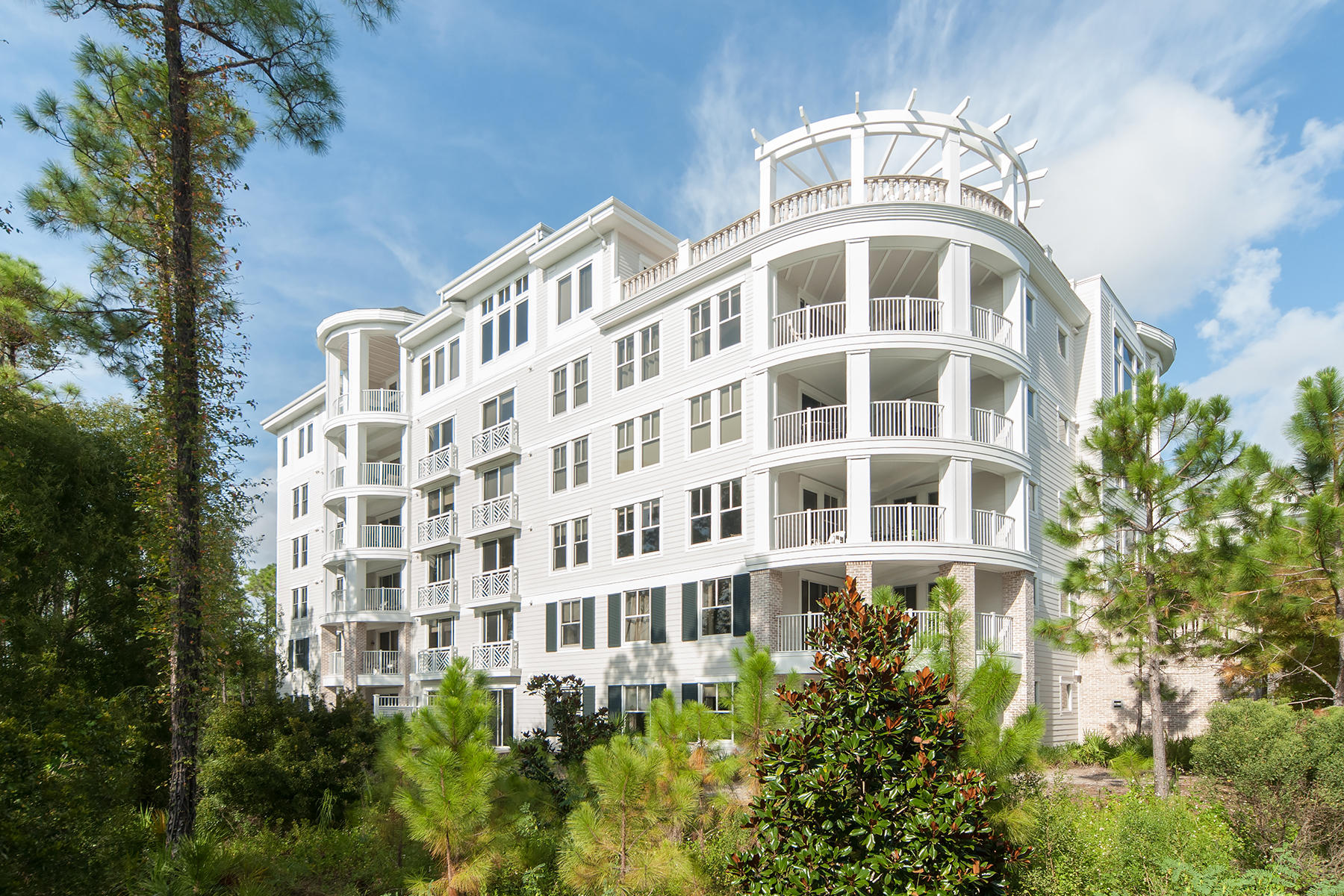 BAHIA CONDO - Residential