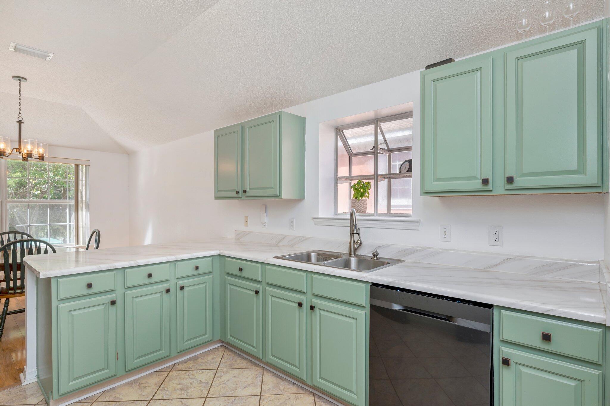 NORTH RIDGE CREEK S/D - Residential