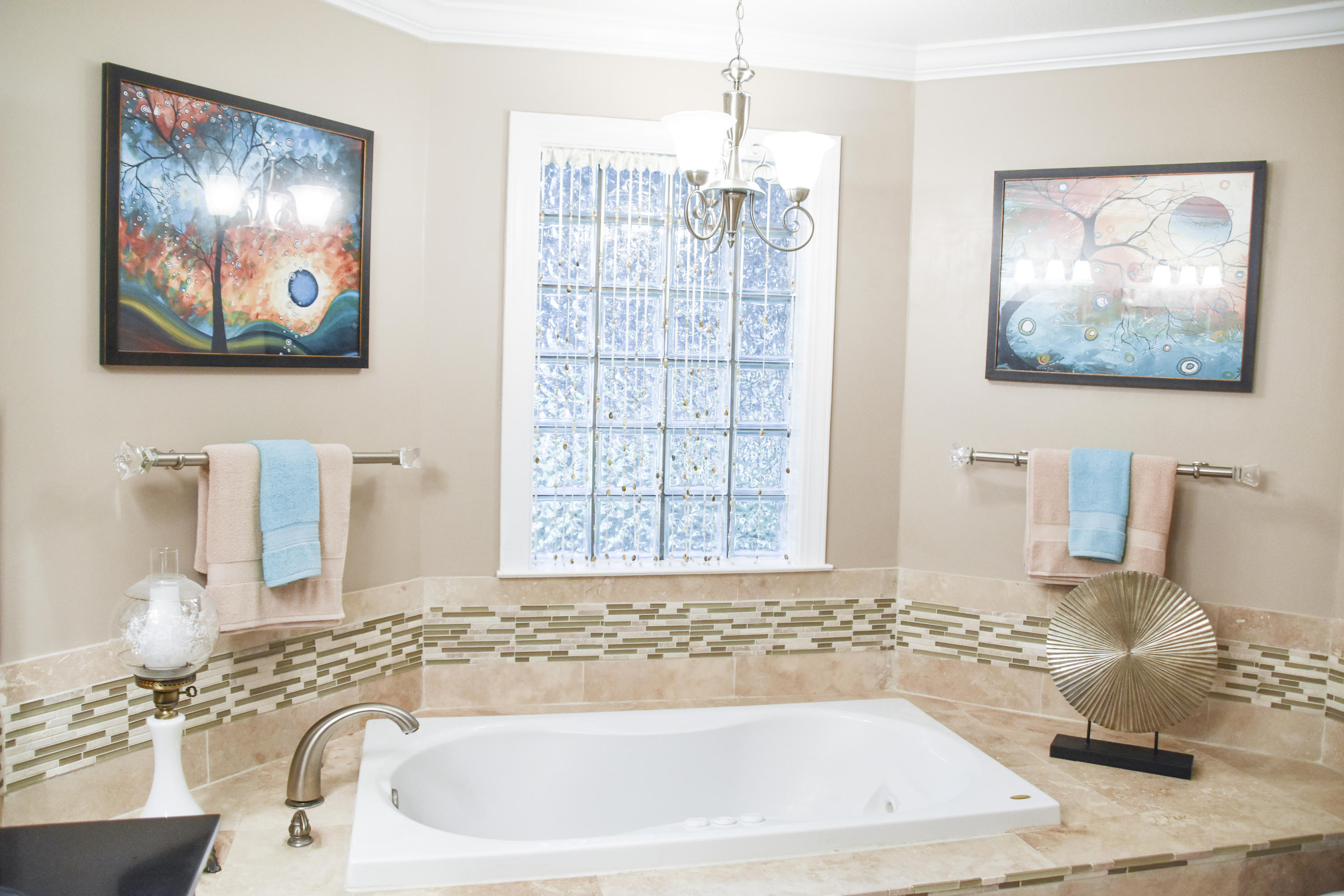 TIMBERLINE ESTATES - Residential